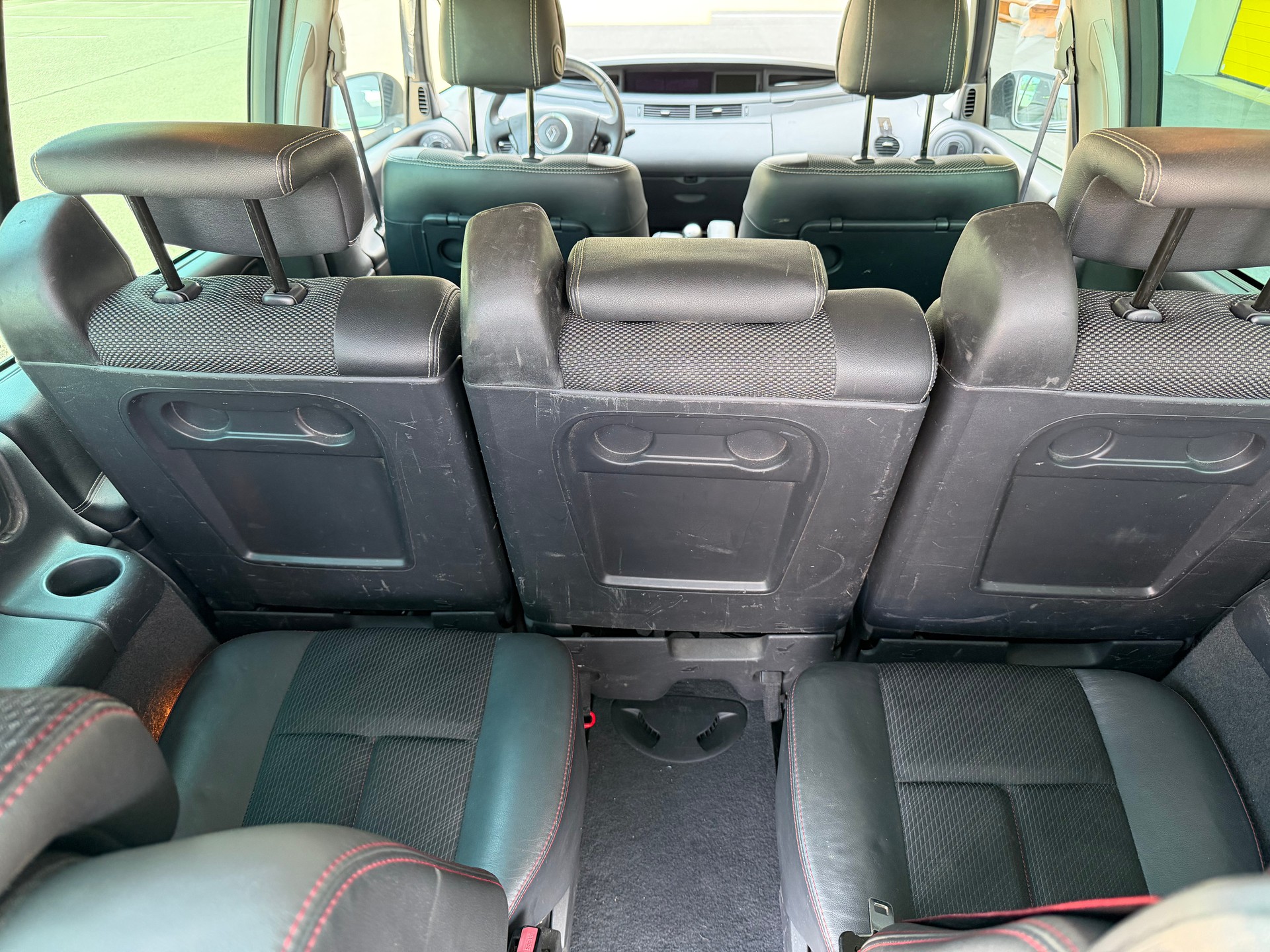 RENAULT Espace 2.0 dCi Dynamique Automatic-image-9
