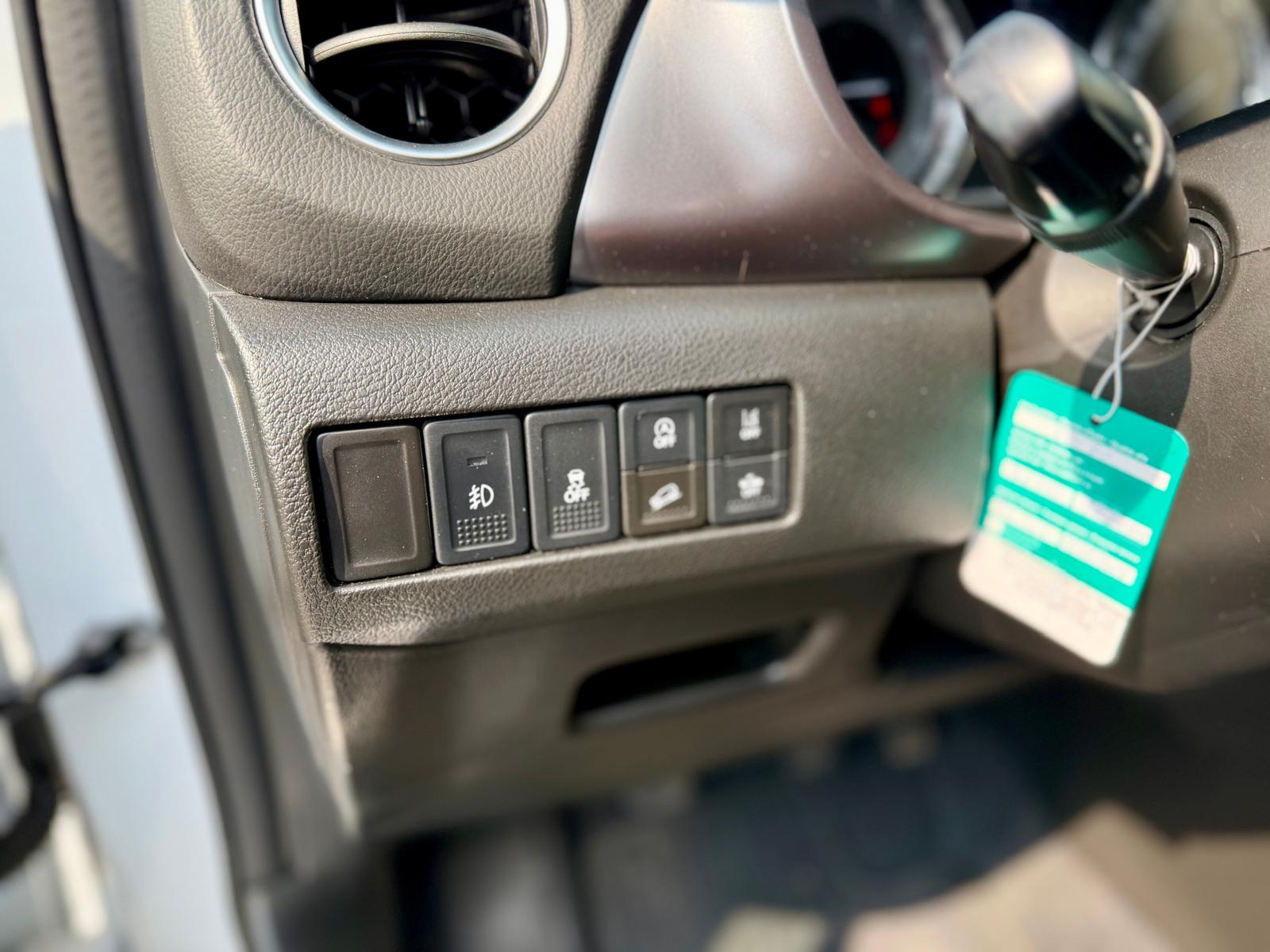 SUZUKI Vitara 1.4 Boosterjet Compact + Hybrid-image-17