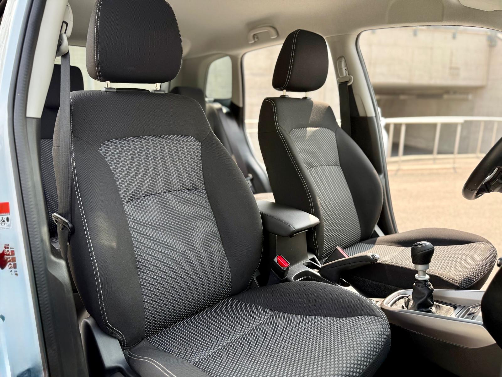 SUZUKI Vitara 1.4 Boosterjet Compact + Hybrid-image-12
