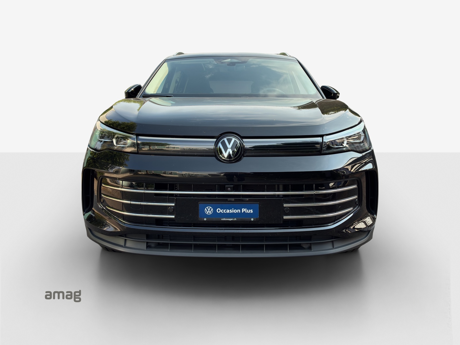 VW Tiguan 2.0 TSI DSG Elegance 4Motion-image-0