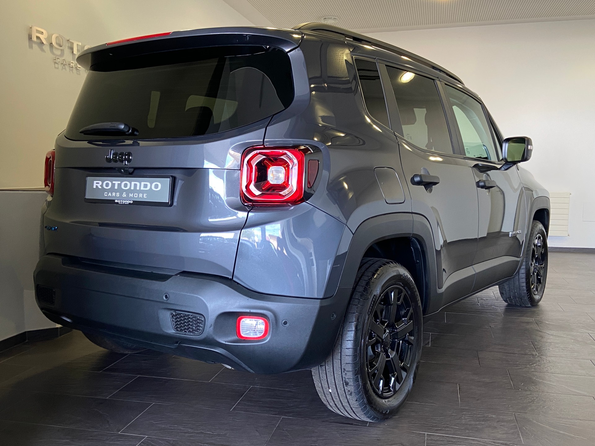 JEEP Renegade 1.3 T PHEV North Star AWD-image-1