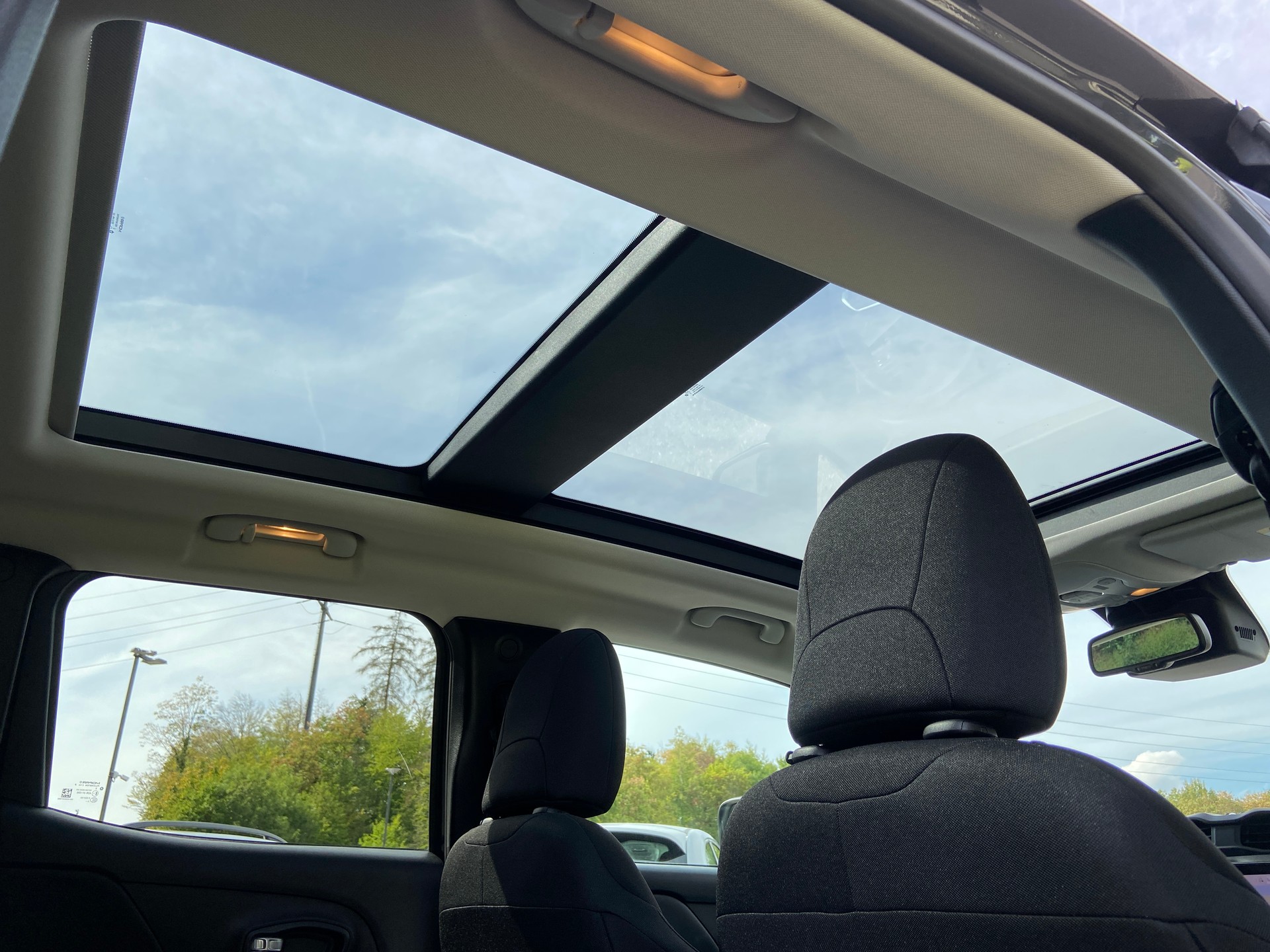 JEEP Renegade 1.3 T PHEV North Star AWD-image-3