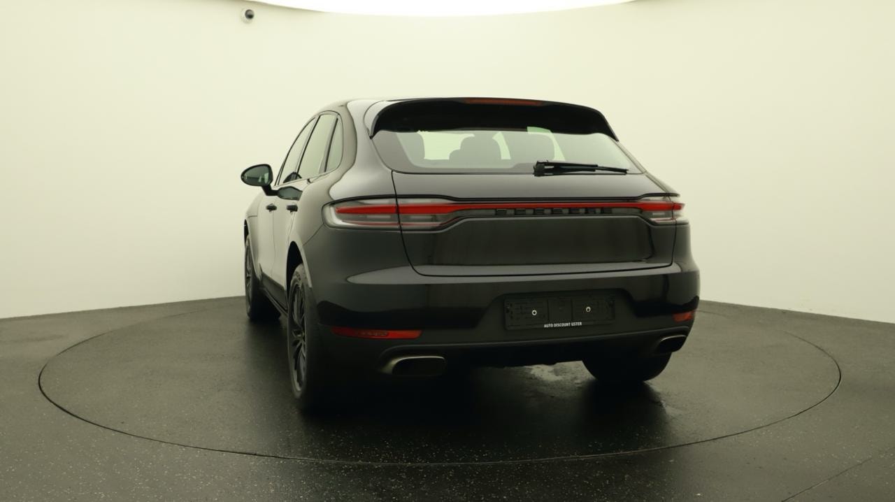 PORSCHE Macan PDK-image-3