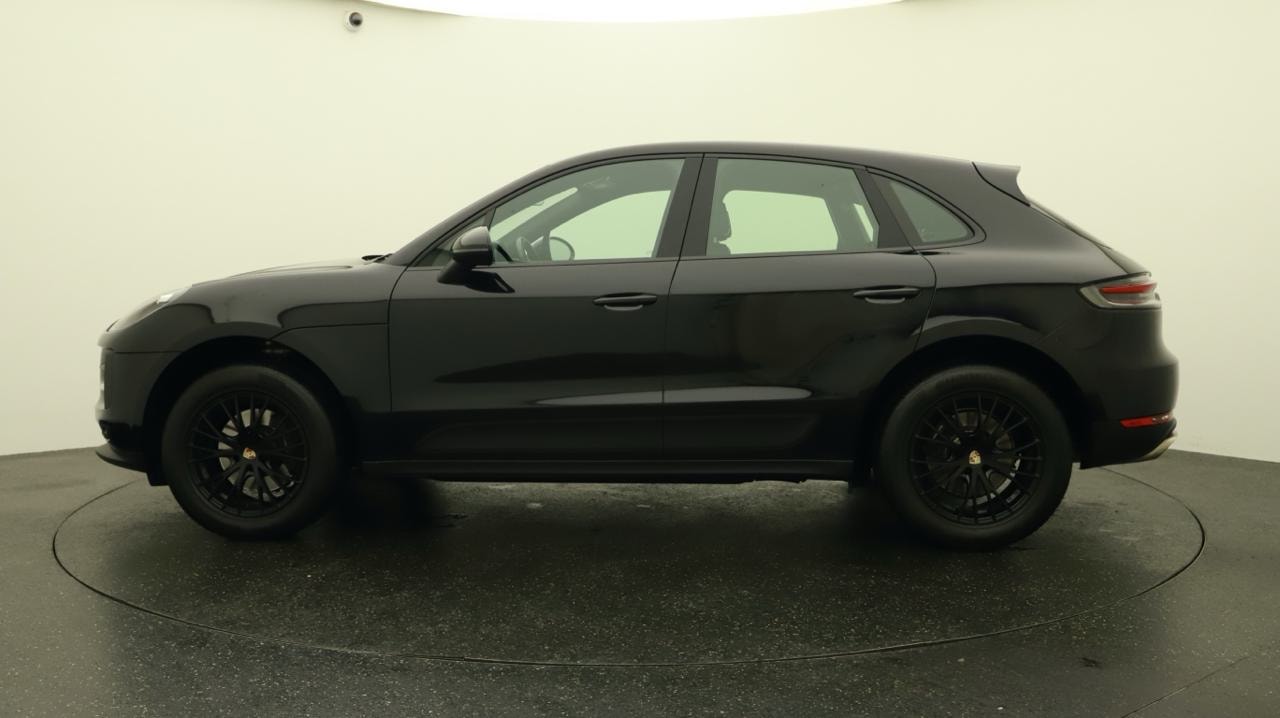 PORSCHE Macan PDK-image-1
