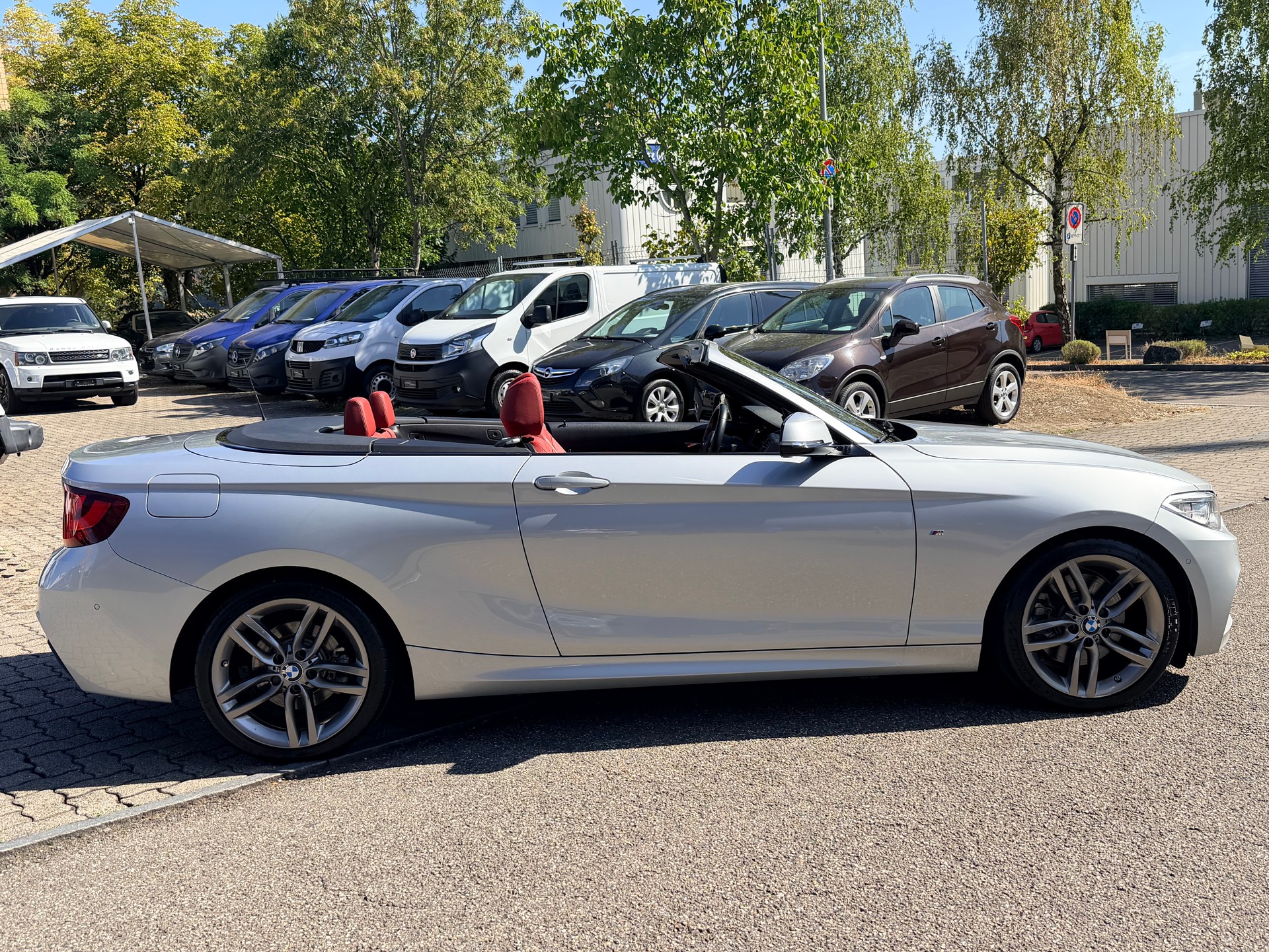 BMW 230i M Sport Steptronic-image-1