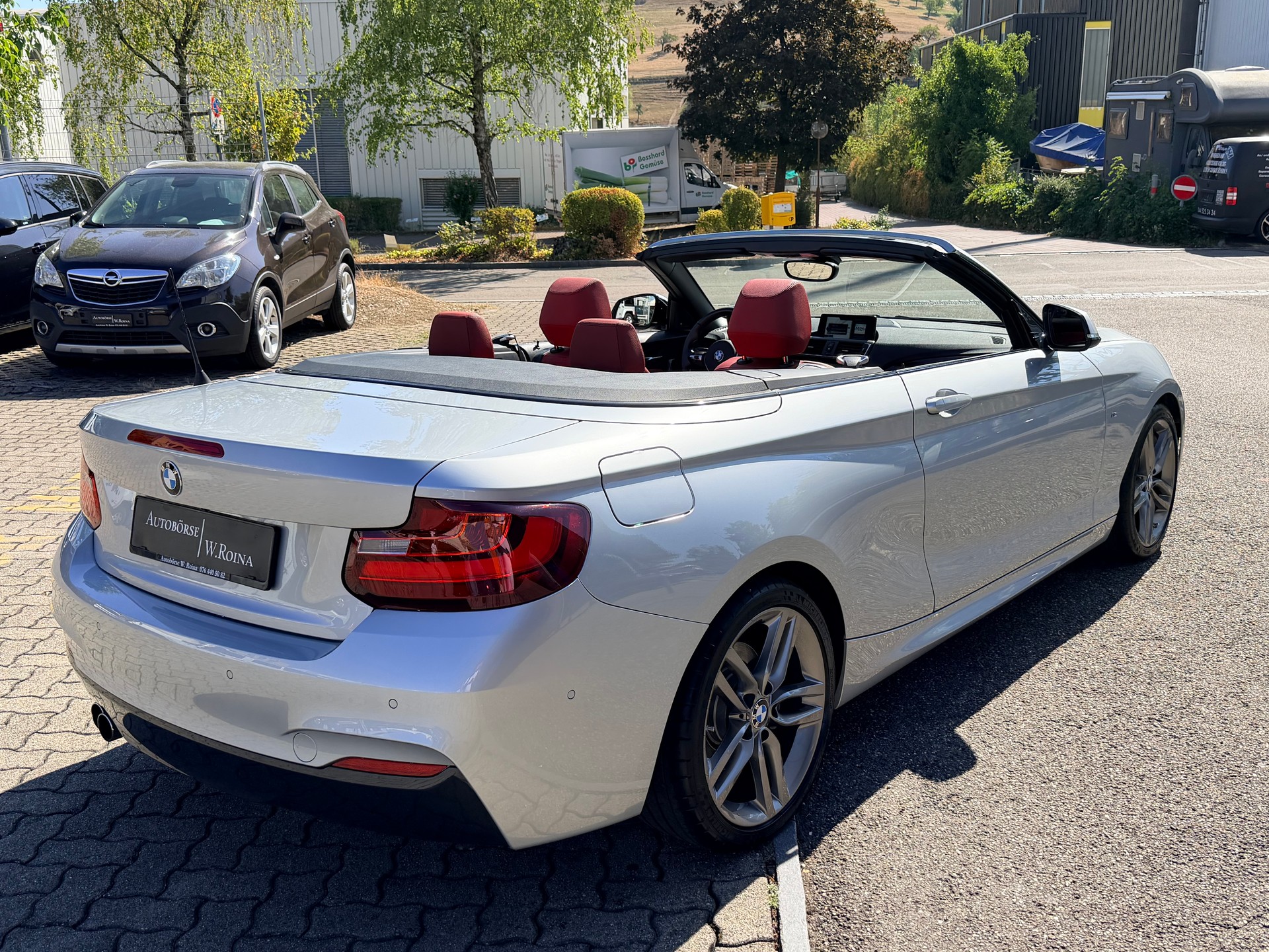 BMW 230i M Sport Steptronic-image-2