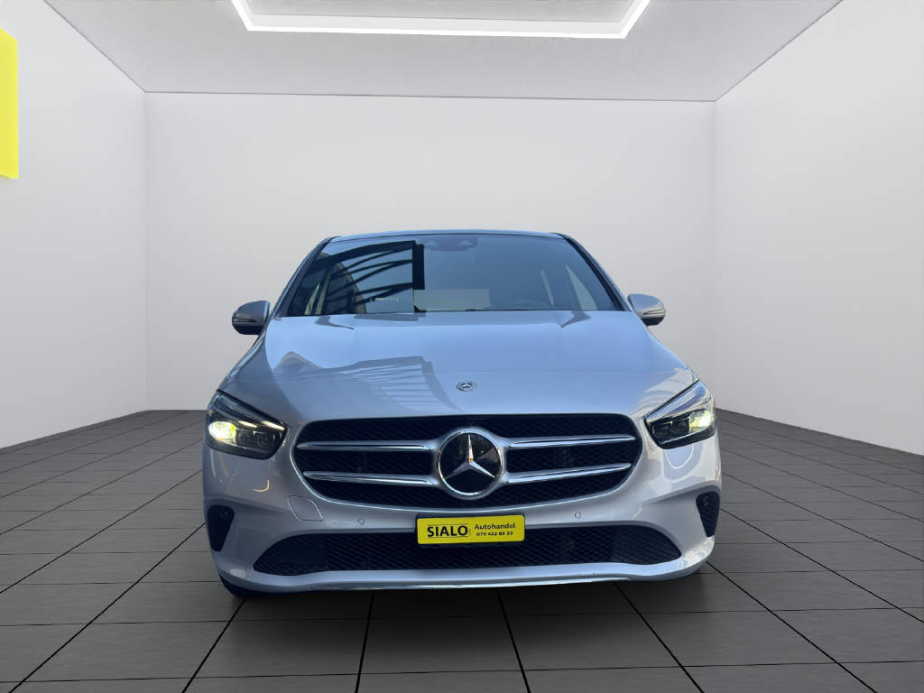 MERCEDES-BENZ B 220 Progressive 4matic-showroom-element-1