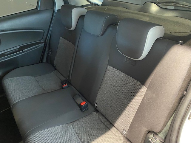 TOYOTA Yaris 1.5 VVT-iE Trend-image-8