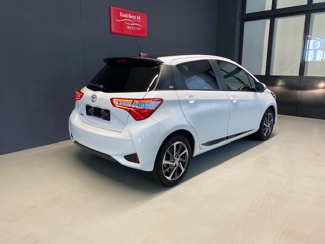 TOYOTA Yaris 1.5 VVT-iE Trend-image-4