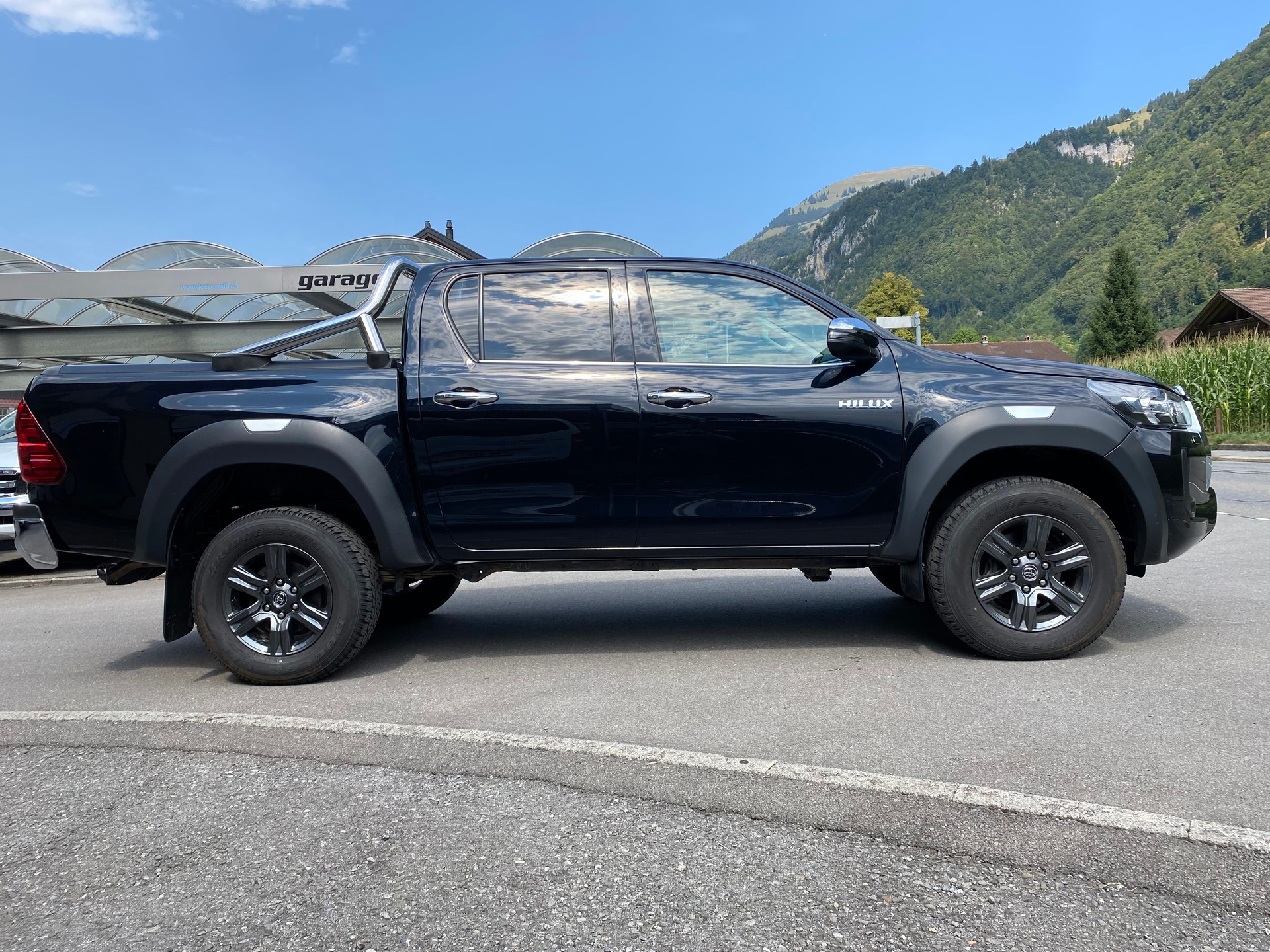 TOYOTA Hilux 2.8D-4D Style Double Cab 4x4 A-image-13