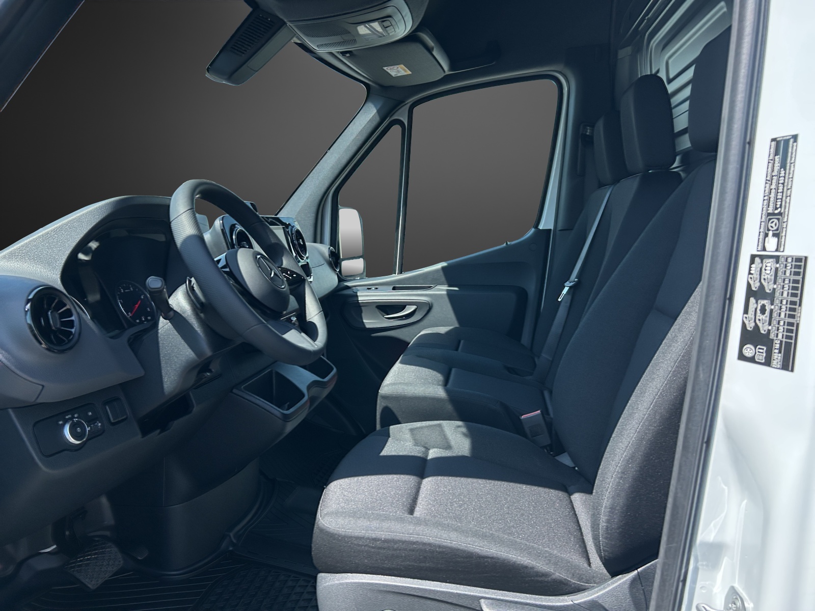 MERCEDES-BENZ Sprinter 315 CDI Standard 9G-TRONIC-image-9