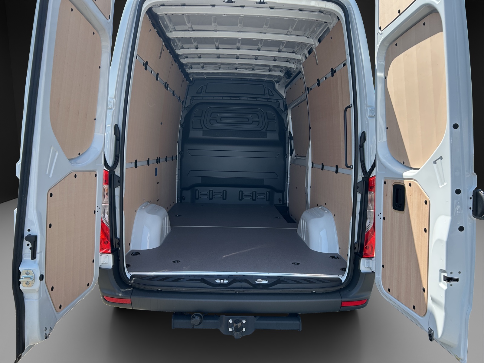MERCEDES-BENZ Sprinter 315 CDI Standard 9G-TRONIC-image-5