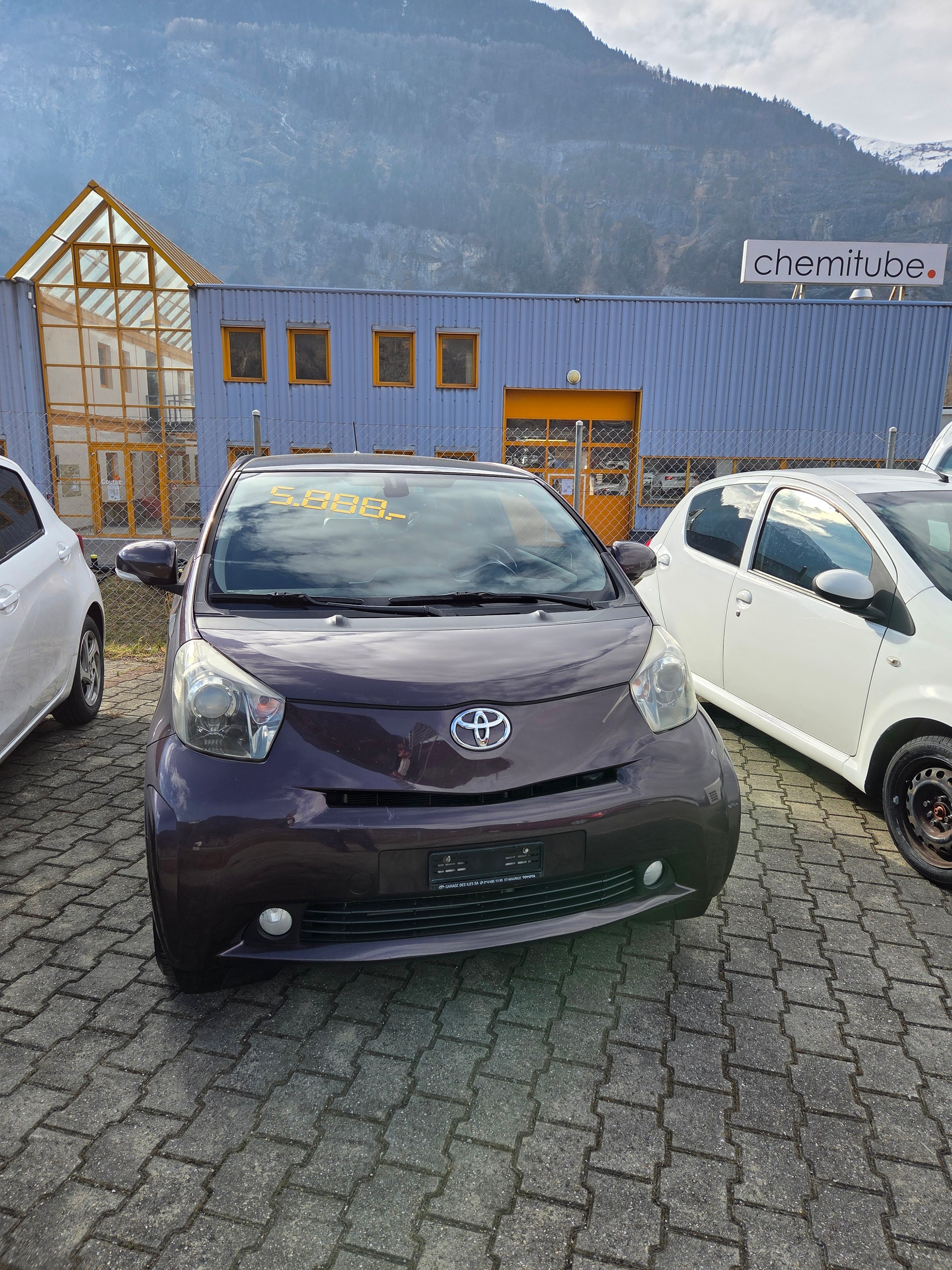 TOYOTA iQ 1.0 VVT-i Linea Sol