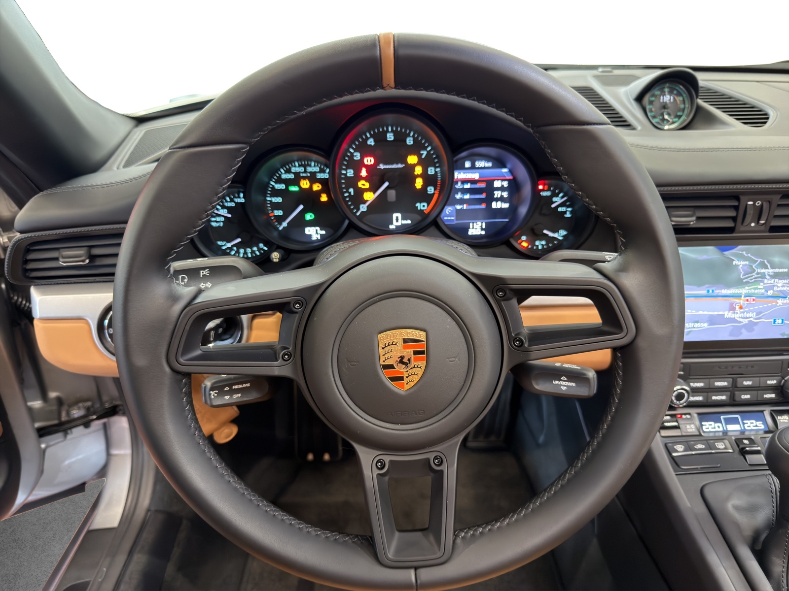 PORSCHE 911 Speedster "70 Jahre Edition"-image-8