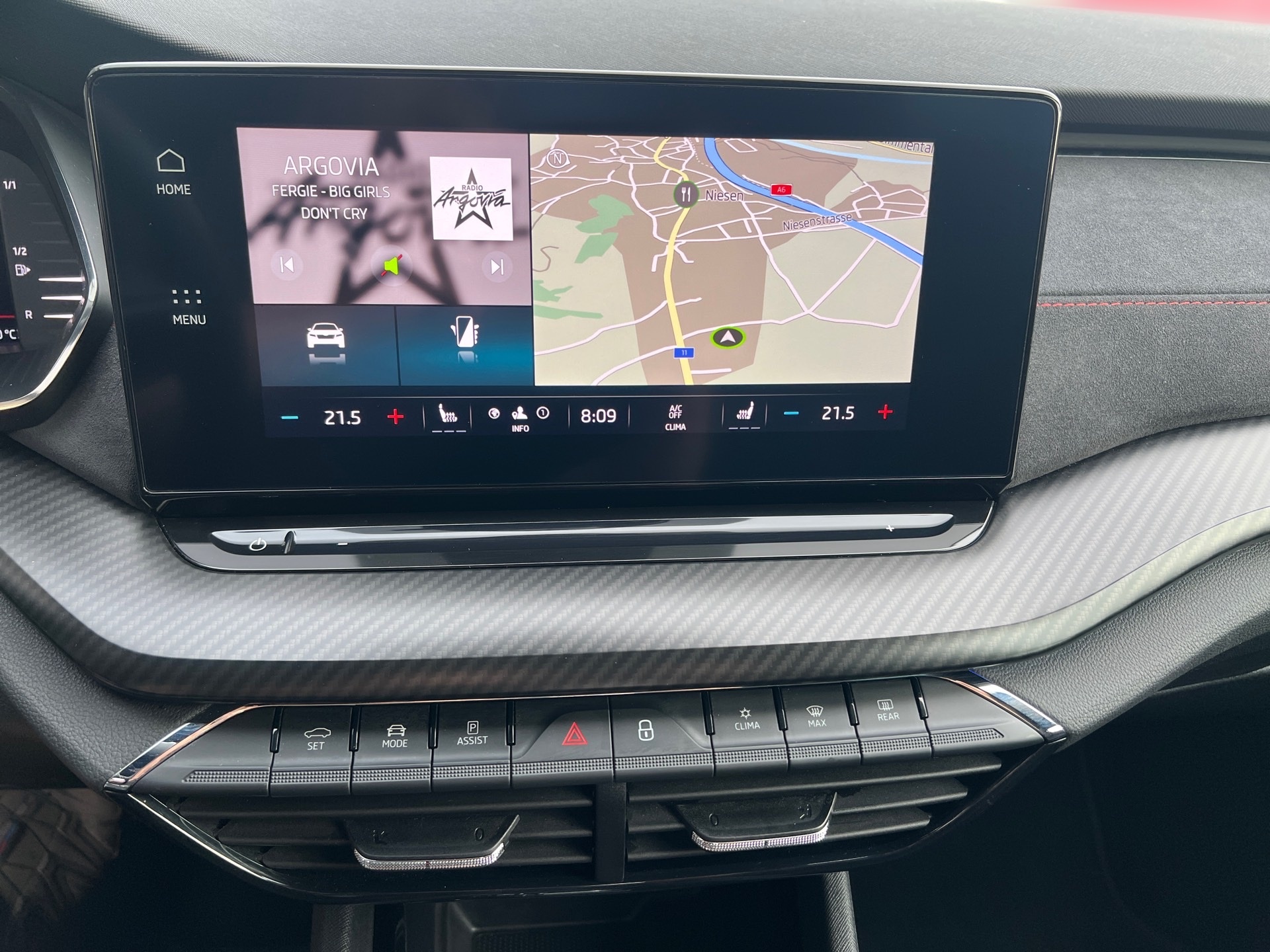 SKODA Octavia Combi 2.0 TSI DSG RS-image-9