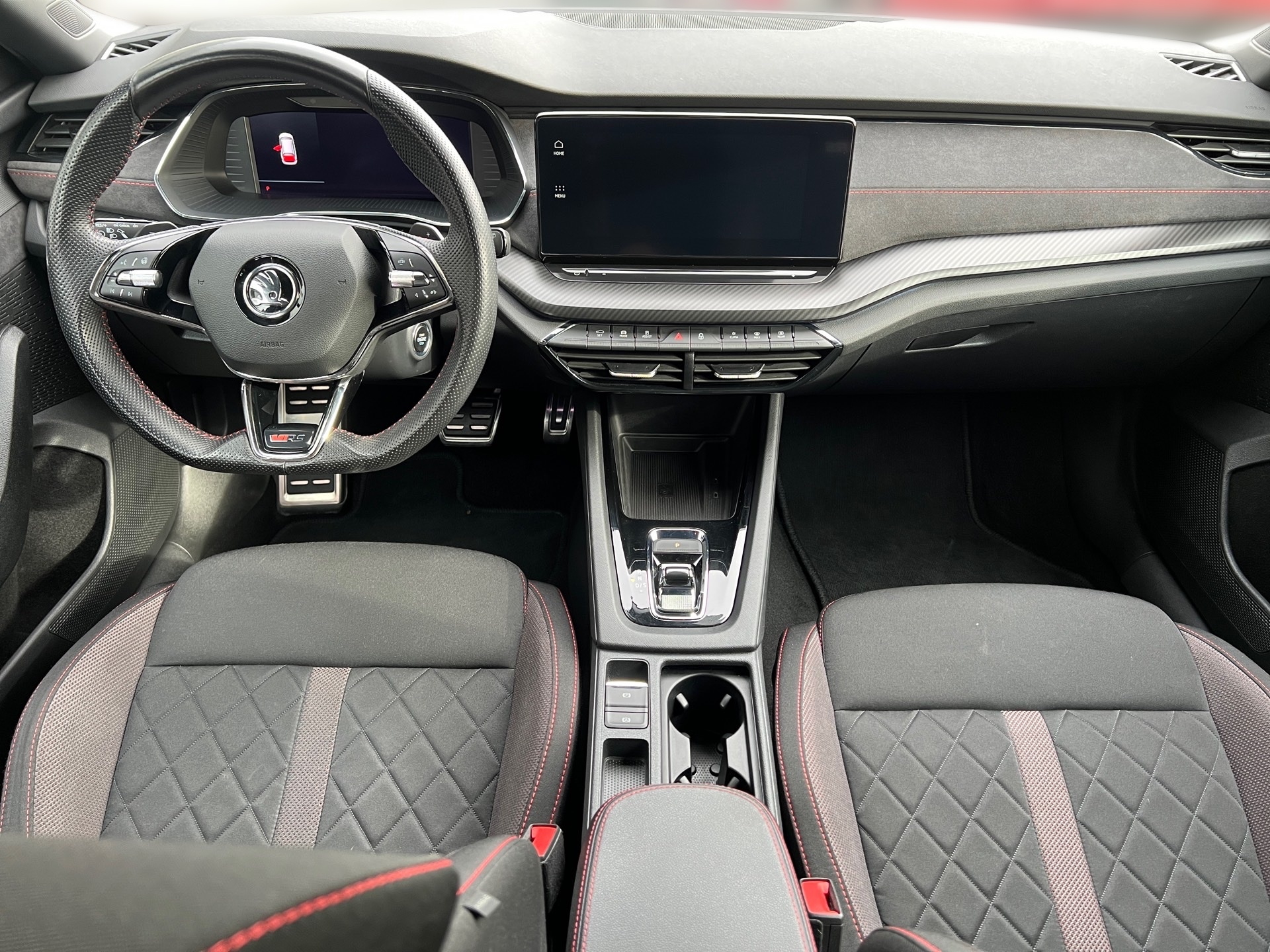 SKODA Octavia Combi 2.0 TSI DSG RS-image-7