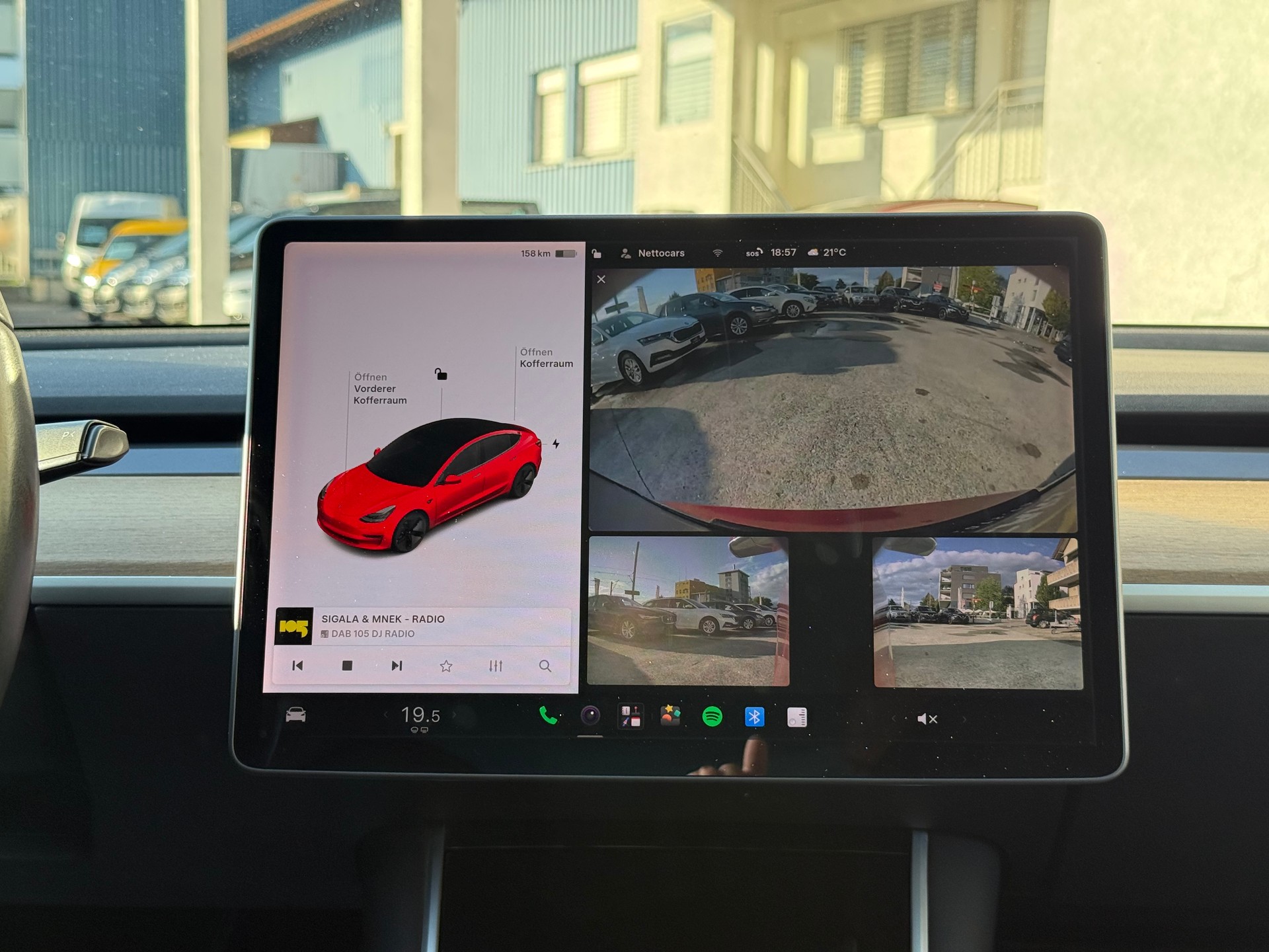 TESLA Model 3 Long Range Dual Motor AWD (Enhanced Autopilot)-image-15