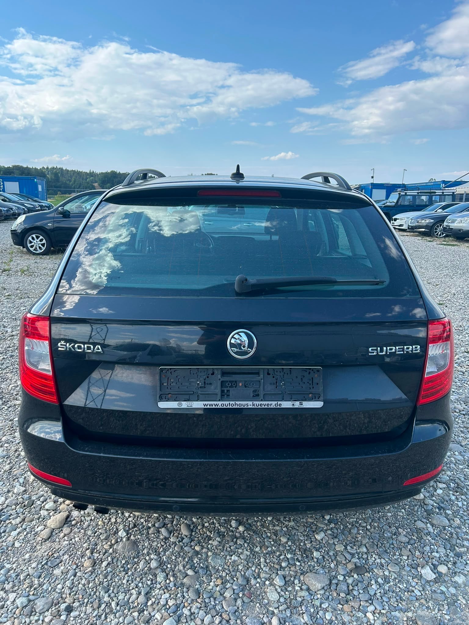 SKODA Superb 1.6 TDi Greenline Ambition-image-4