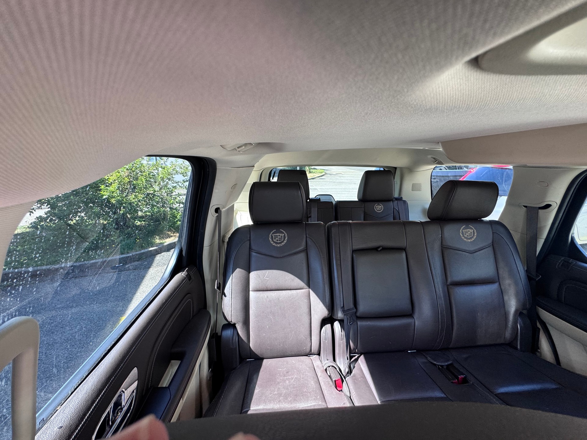 CADILLAC Escalade 6.0 Hybrid Platinum Edition-image-12