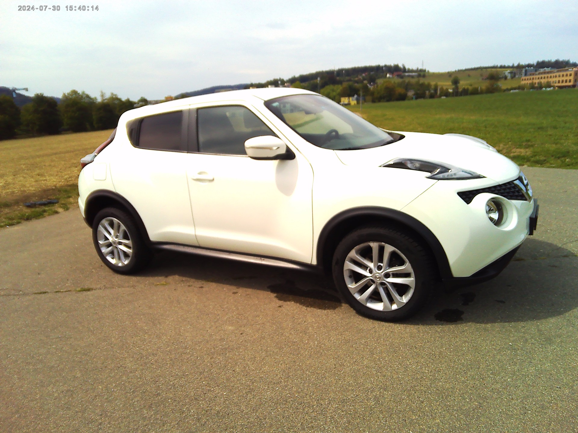 NISSAN Juke 1.2 DIG-T acenta-image-2