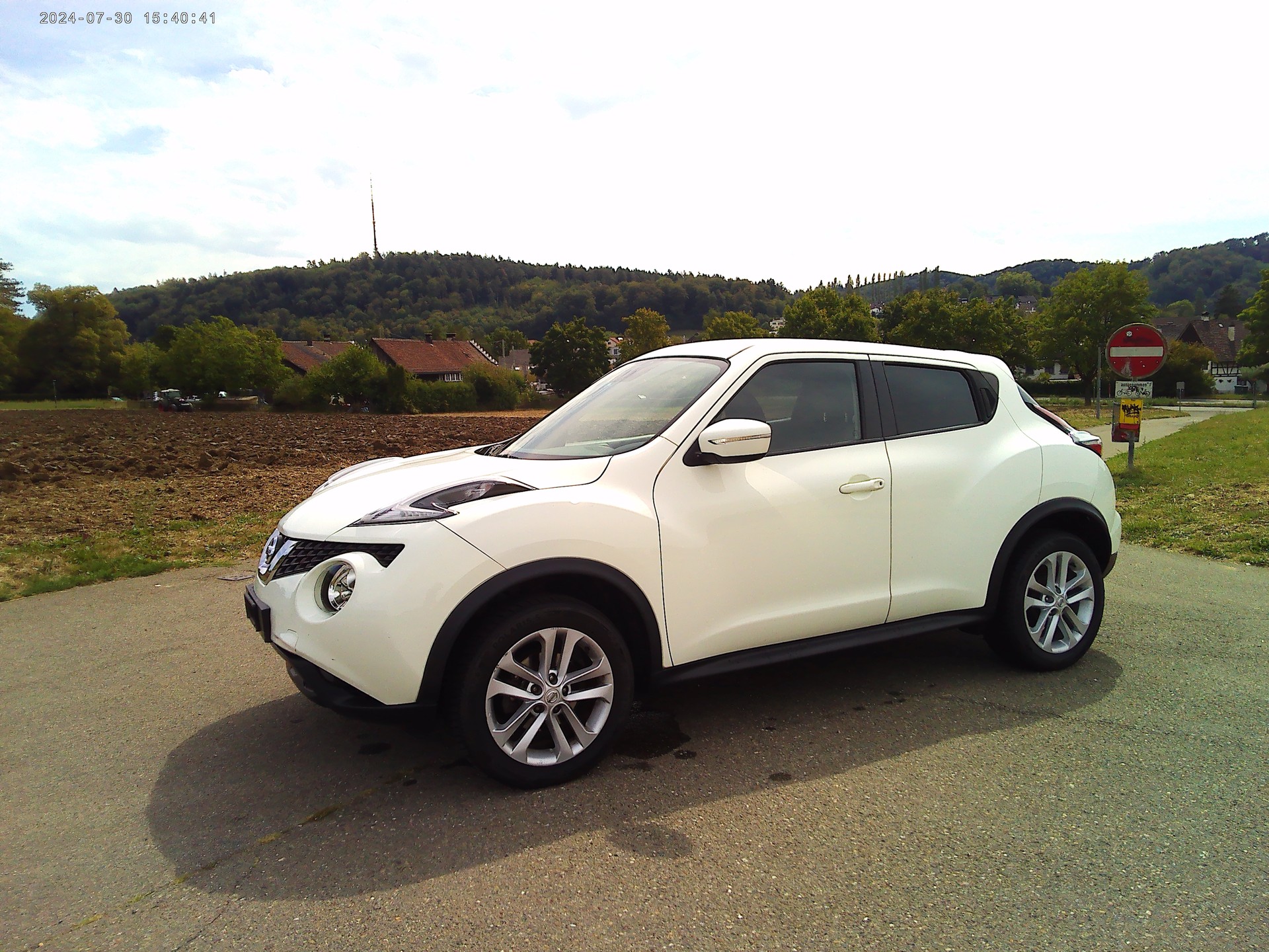 NISSAN Juke 1.2 DIG-T acenta-image-1