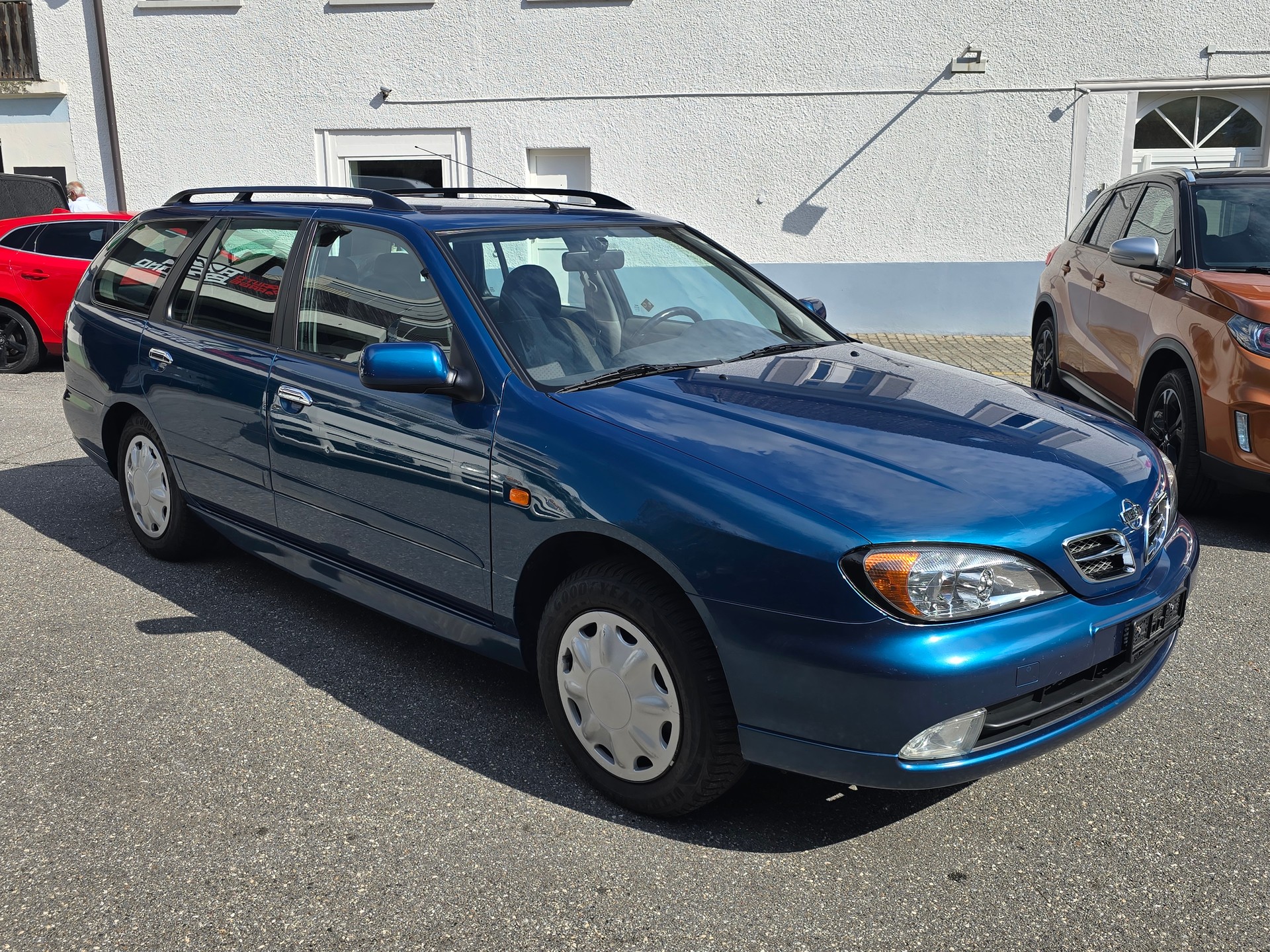 NISSAN Primera 2.0 Plus-image-2