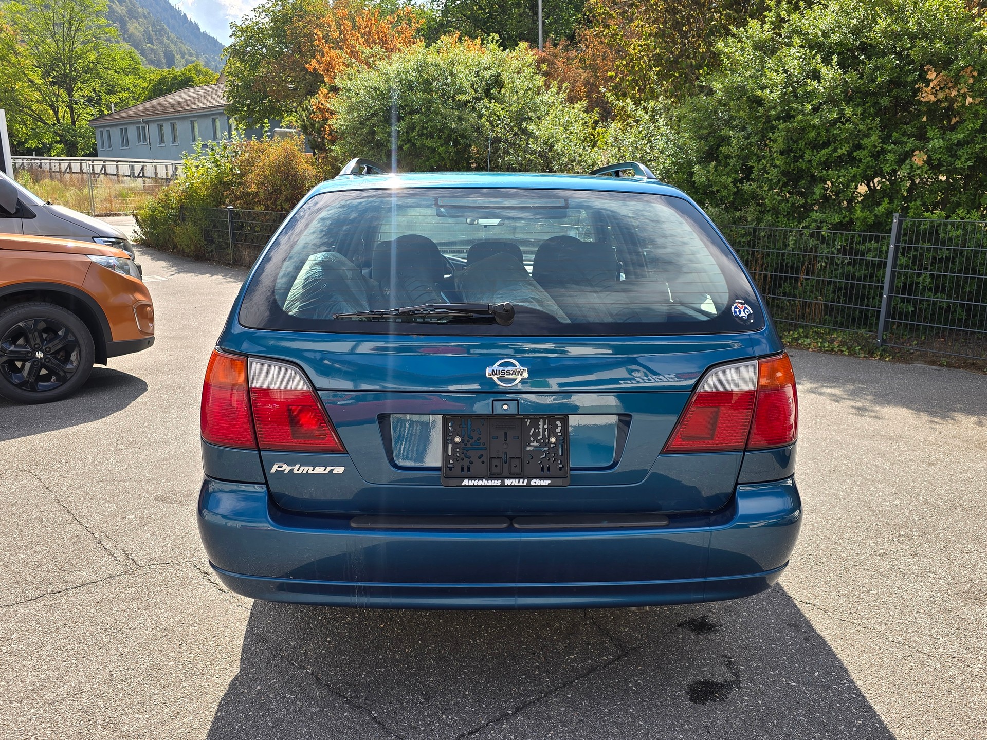 NISSAN Primera 2.0 Plus-image-5