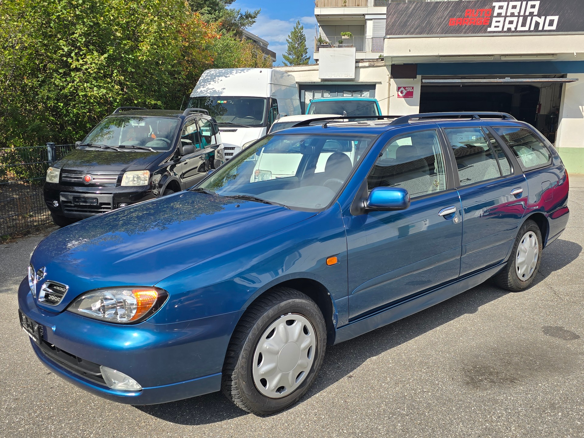 NISSAN Primera 2.0 Plus-image-0