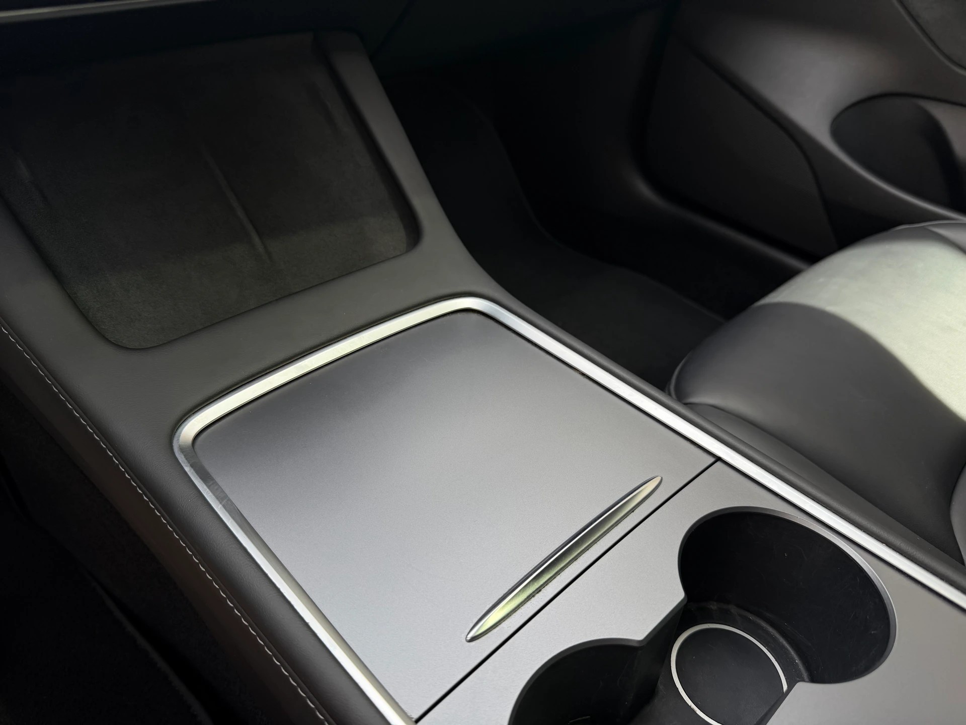 TESLA Model 3 Long Range Dual Motor AWD-image-26