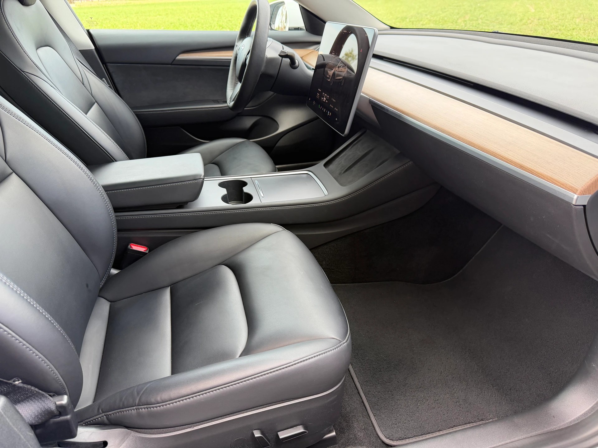 TESLA Model 3 Long Range Dual Motor AWD-image-15