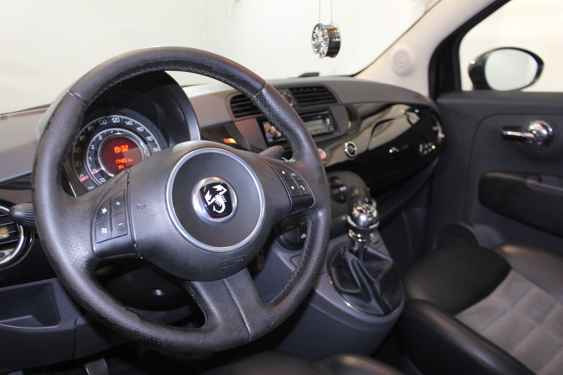 FIAT 500 1.4 16V Sport-image-11