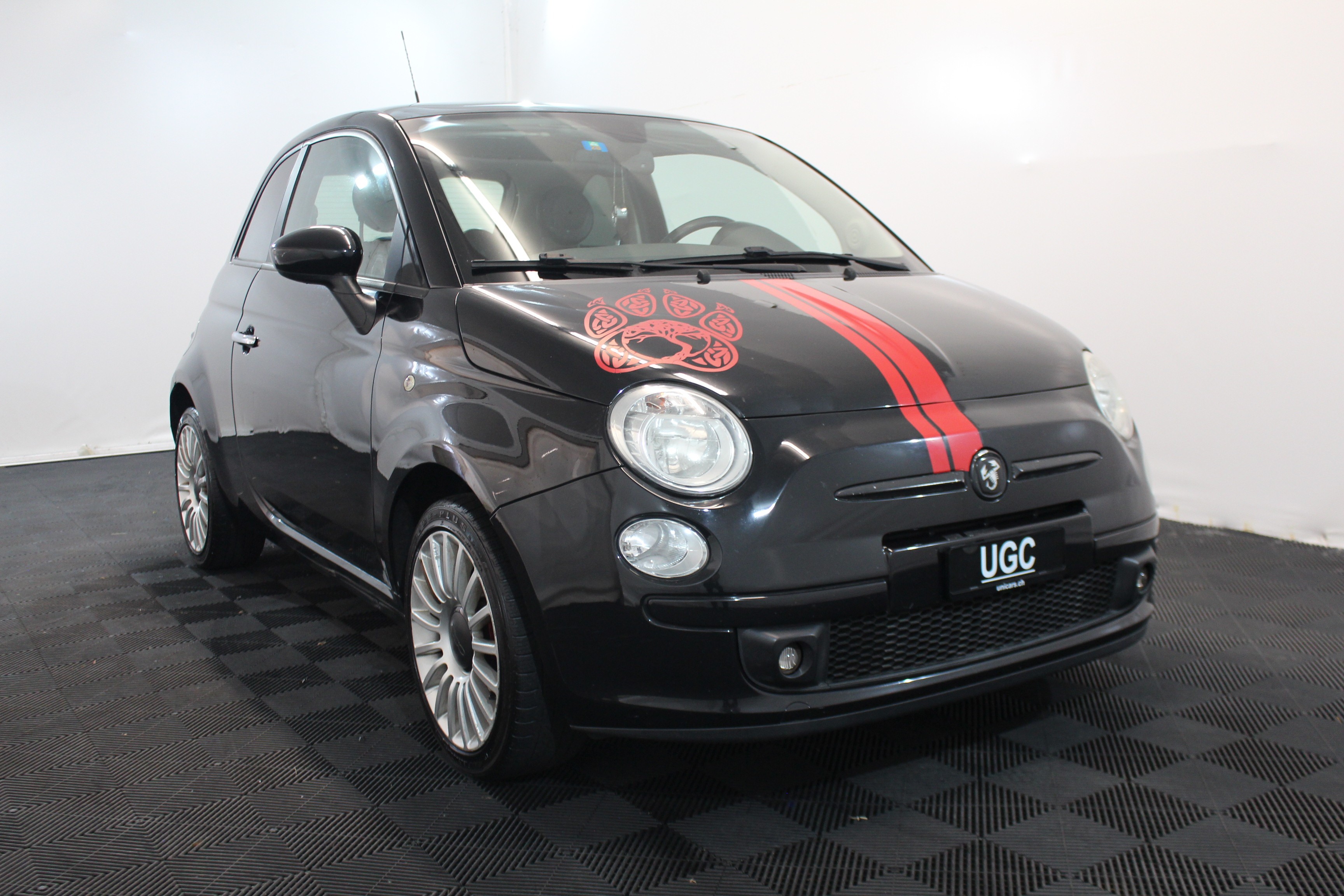 Car photo