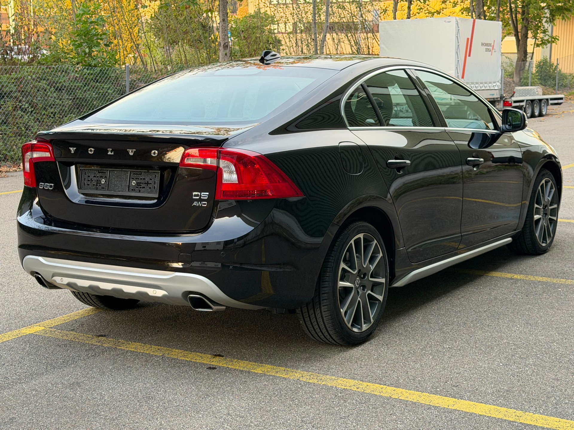 VOLVO S60 D5 AWD Geartronic-image-4