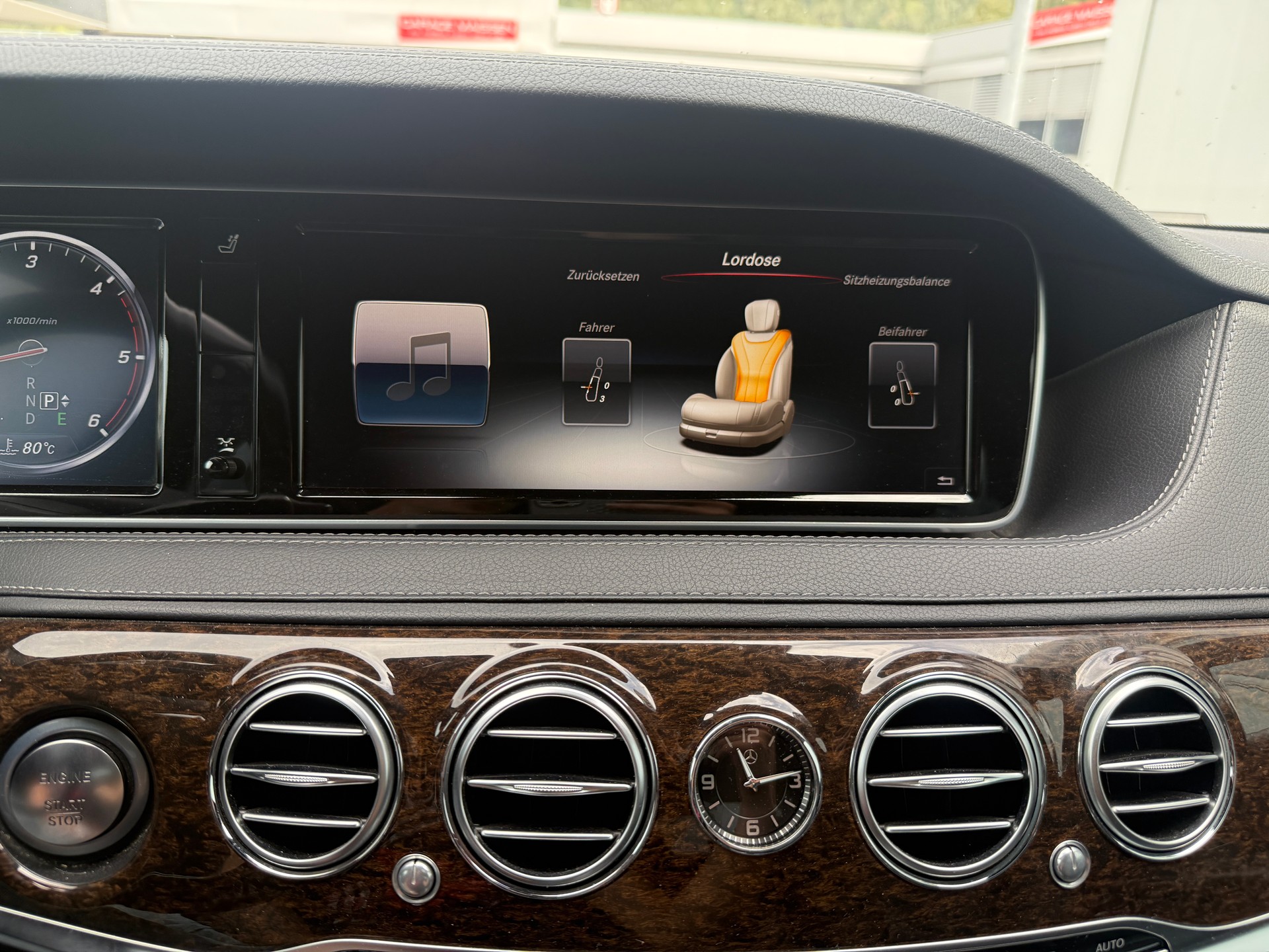 MERCEDES-BENZ S 350 BlueTEC 4Matic 7G-Tronic-image-26