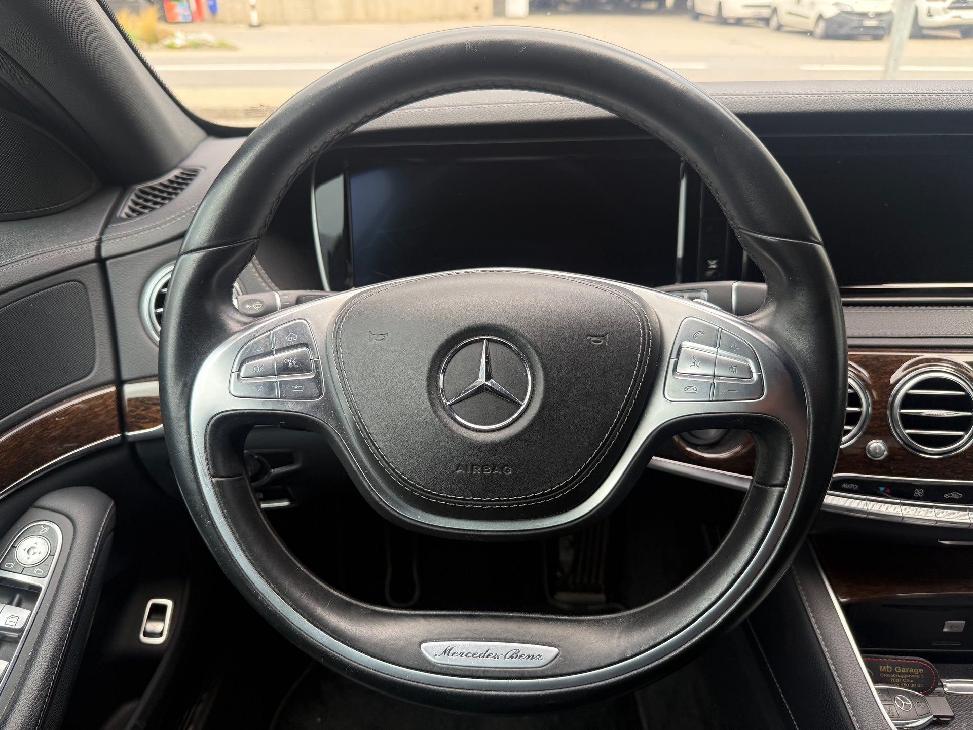MERCEDES-BENZ S 350 BlueTEC 4Matic 7G-Tronic-image-17