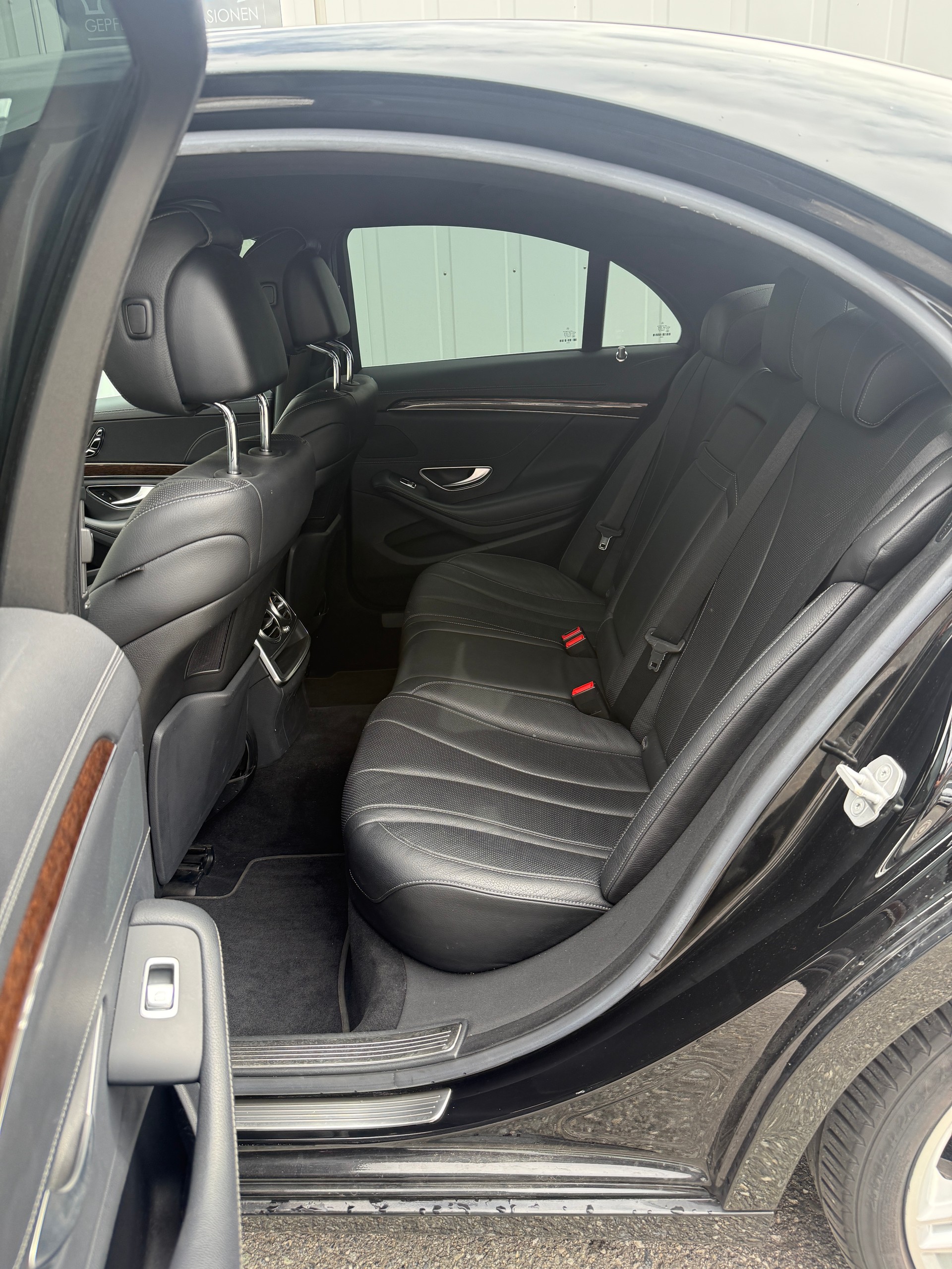 MERCEDES-BENZ S 350 BlueTEC 4Matic 7G-Tronic-image-13