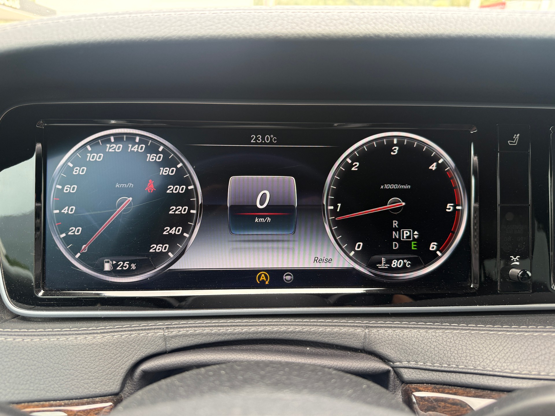 MERCEDES-BENZ S 350 BlueTEC 4Matic 7G-Tronic-image-21