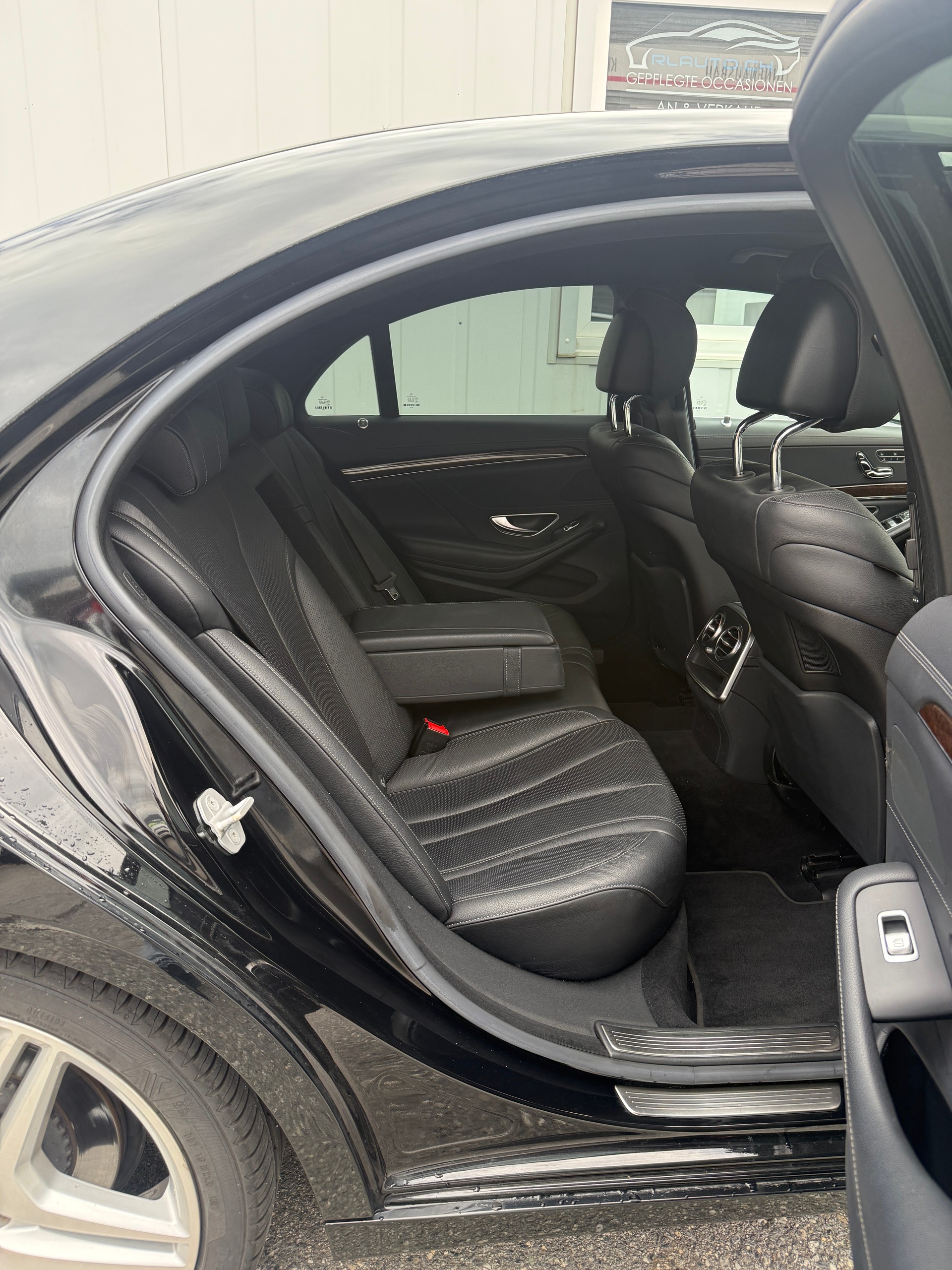 MERCEDES-BENZ S 350 BlueTEC 4Matic 7G-Tronic-image-14