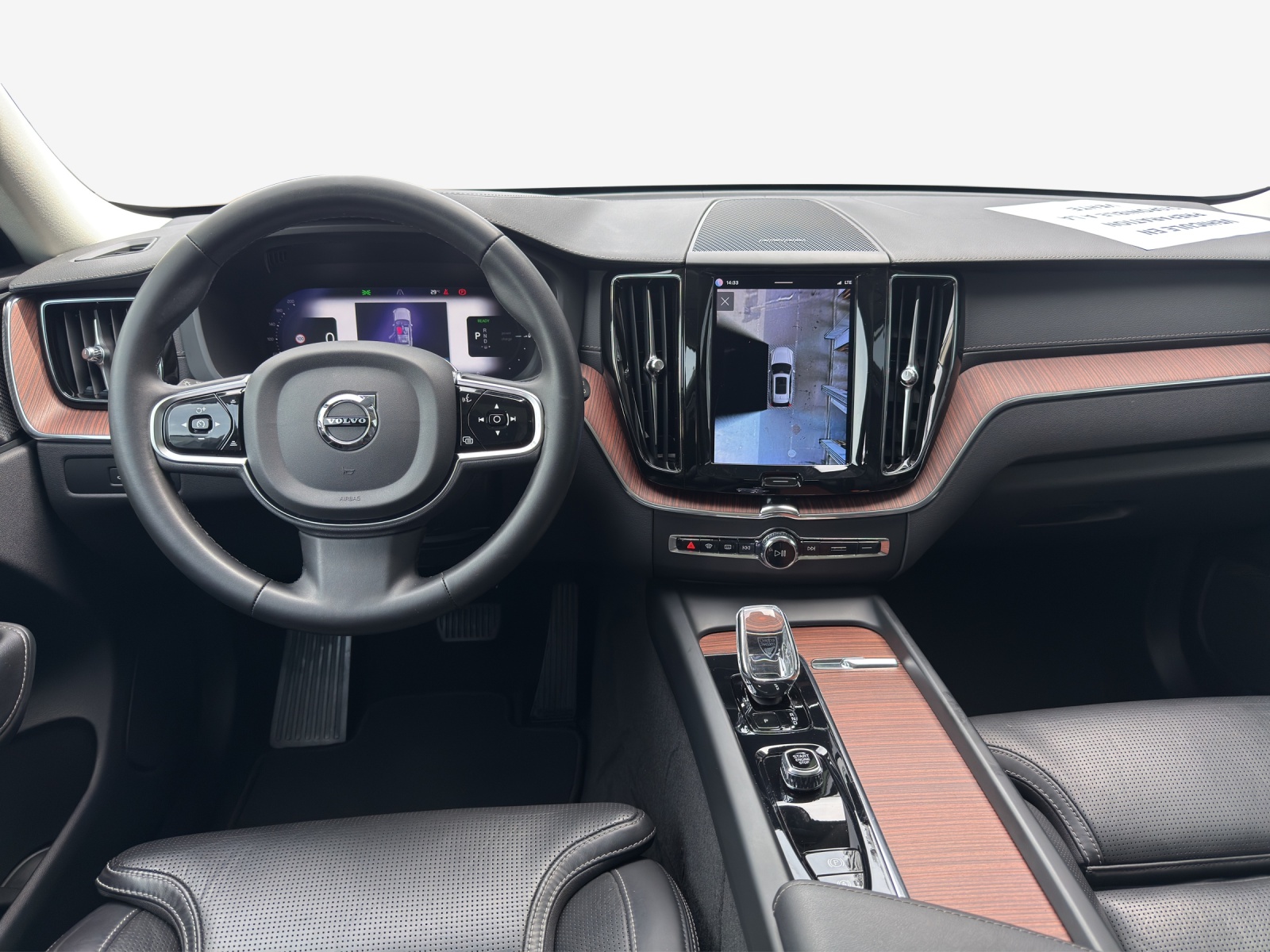 VOLVO XC60 T6 eAWD PluginHybrid Ultimate Dark Geartronic-image-9