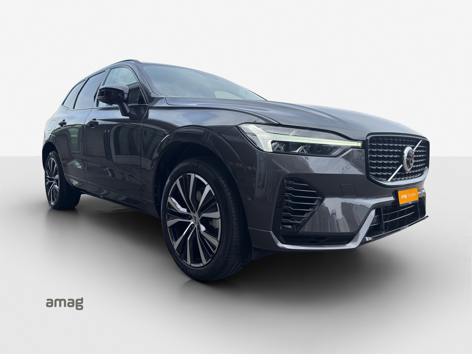 VOLVO XC60 T6 eAWD PluginHybrid Ultimate Dark Geartronic-image-6