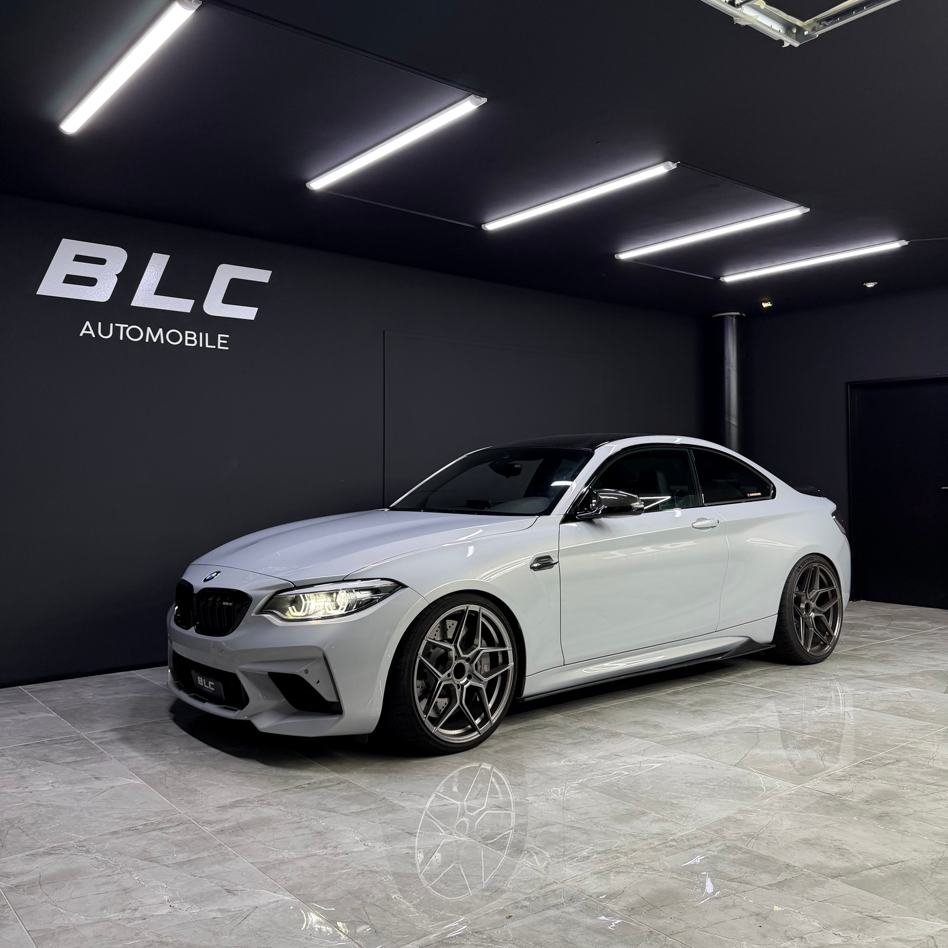 BMW M2 Competition Drivelogic