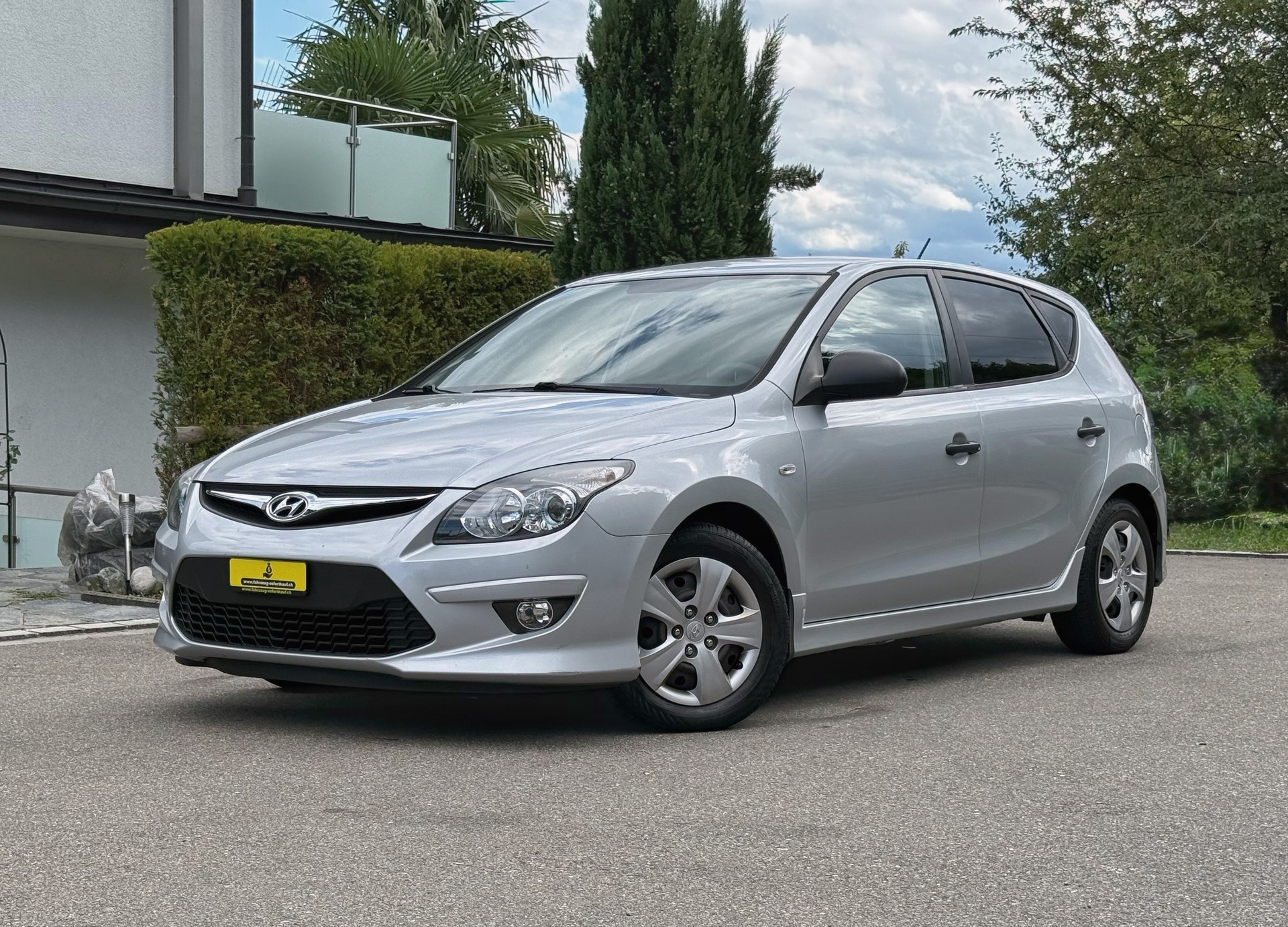 HYUNDAI i30 1.4 Comfort (Frisch Ab MFK)-image-7