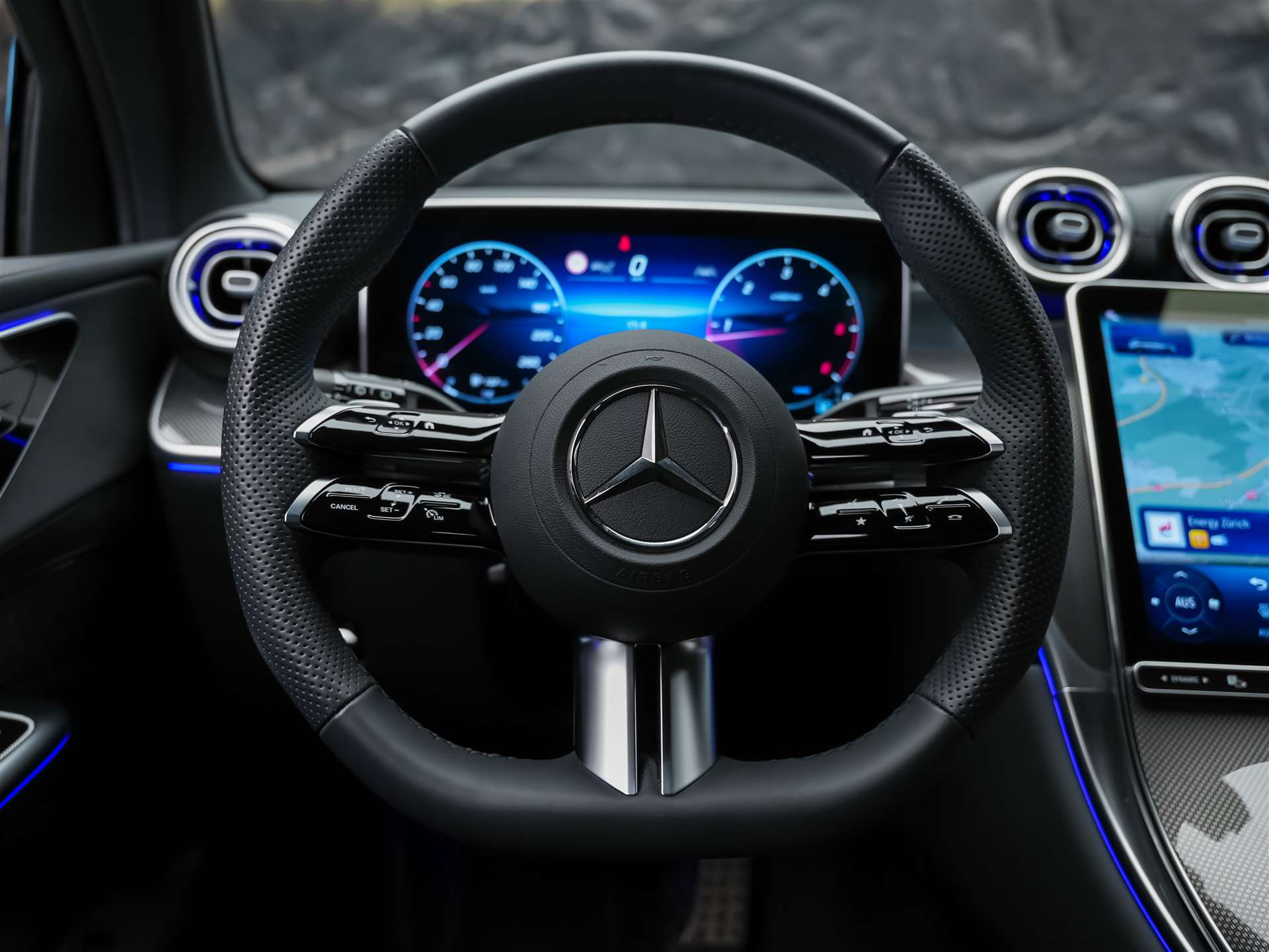 MERCEDES-BENZ GLC 300 d 4Matic AMG Line 9G-Tronic *21" Felgen*Abstandsregler*Anhängerkupplung*-image-25