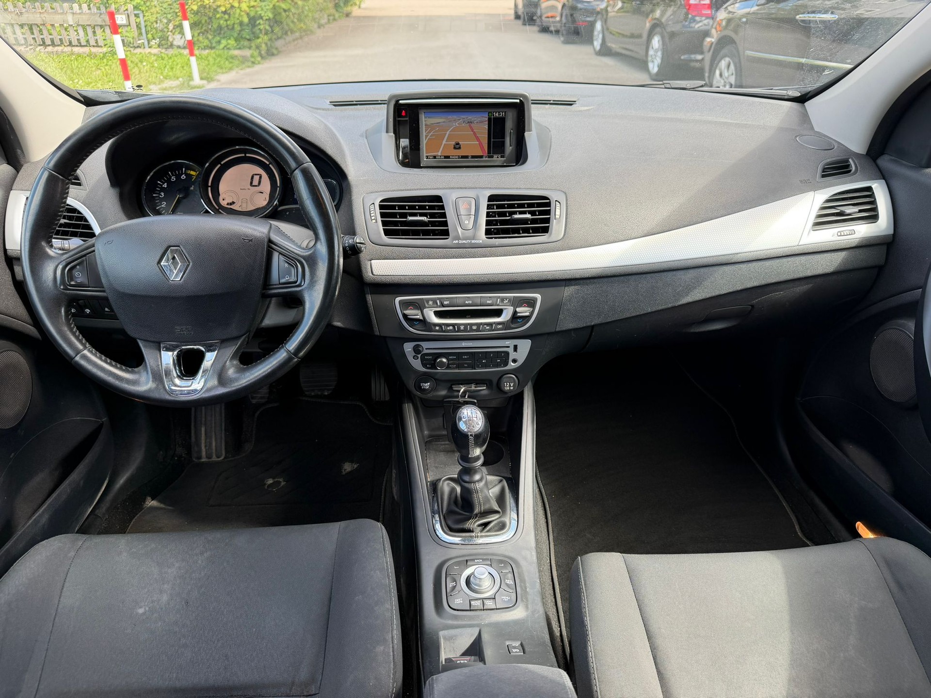 RENAULT Mégane Grandtour 1.4 16V Turbo Dynamique-showroom-element-2