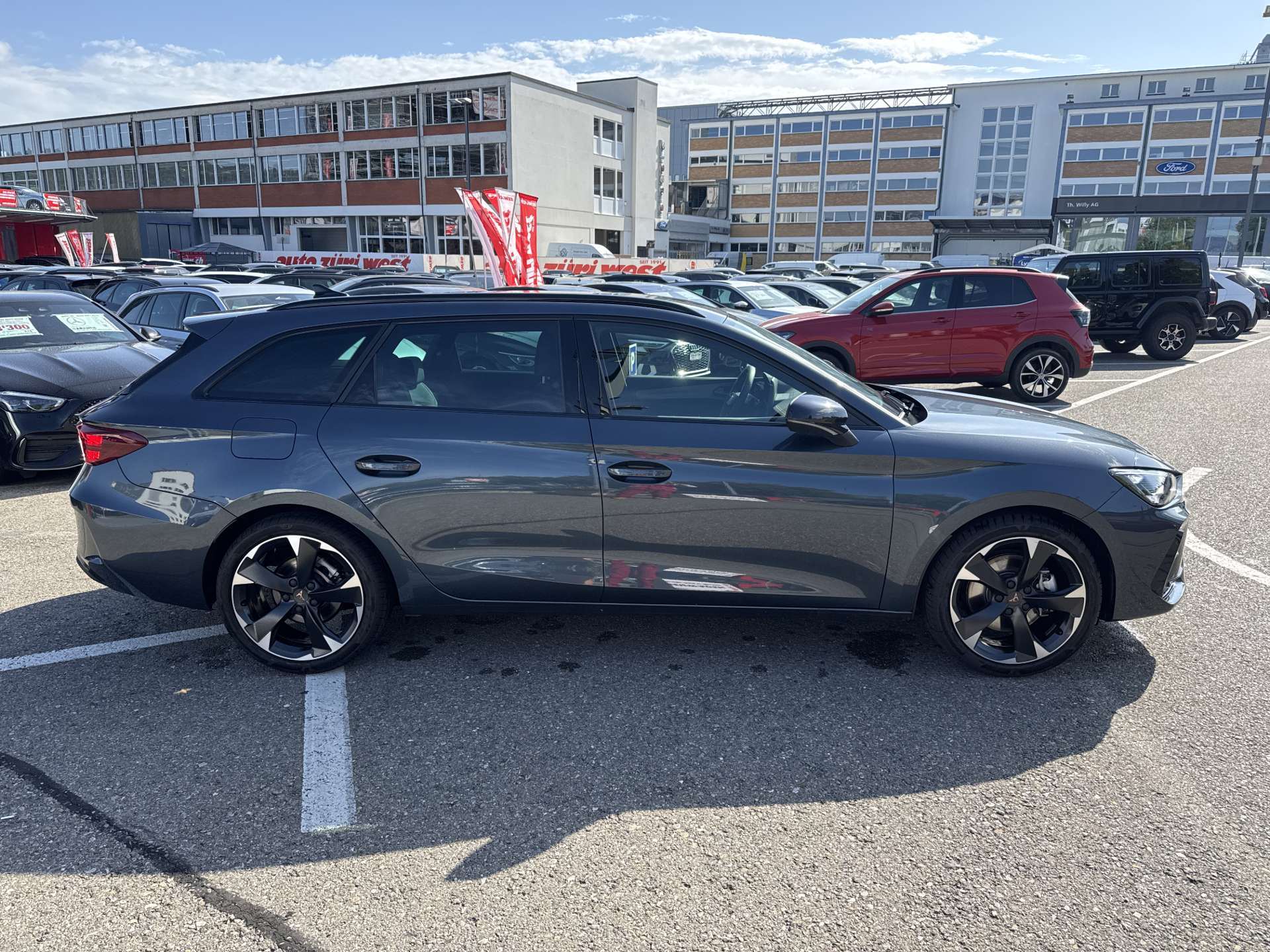 CUPRA LEON ST 2.0 TDi DSG-Automat-image-10