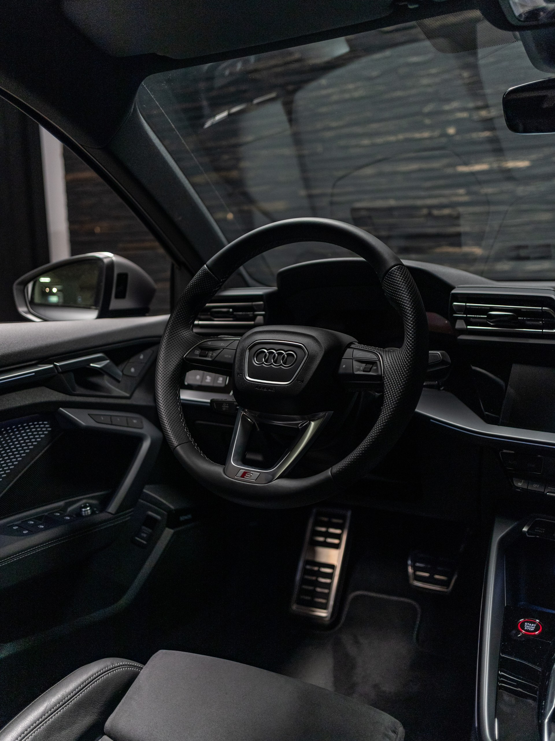 AUDI S3 Sportback TFSI quattro S-tronic-image-5