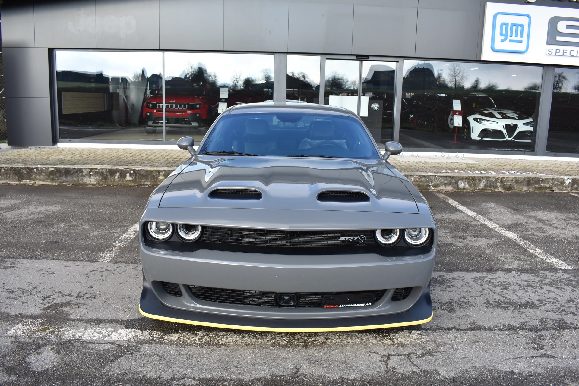 DODGE Challenger SRT Hellcat Widebody-image-0
