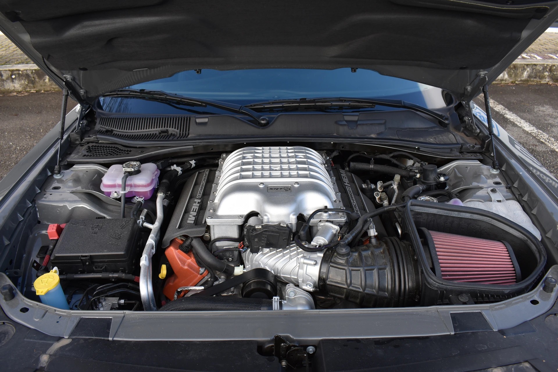 DODGE Challenger SRT Hellcat Widebody-image-4
