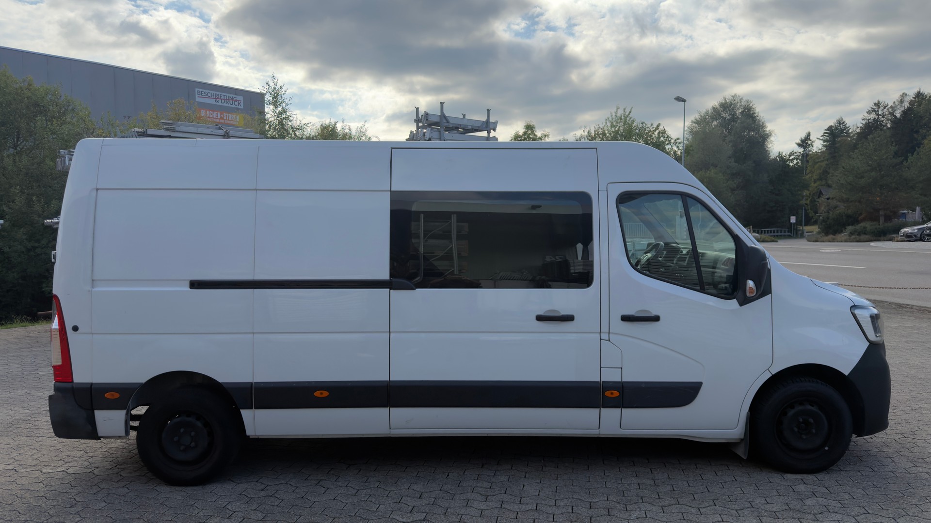 RENAULT Master T35 ENERGY 2.3dCi 150 L3H2-image-5