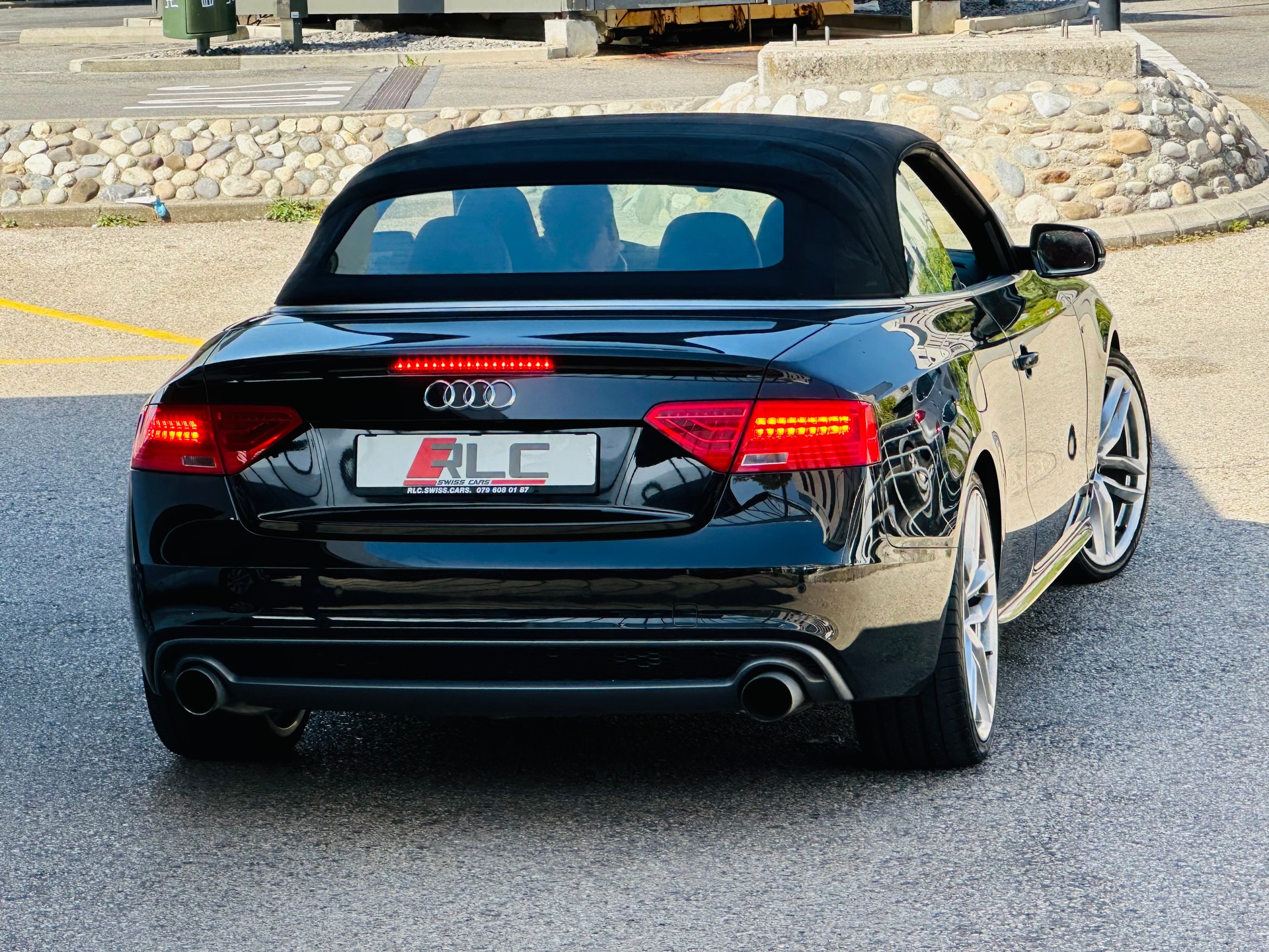 AUDI A5 Cabriolet 3.0 TFSI quattro S-tronic-image-7